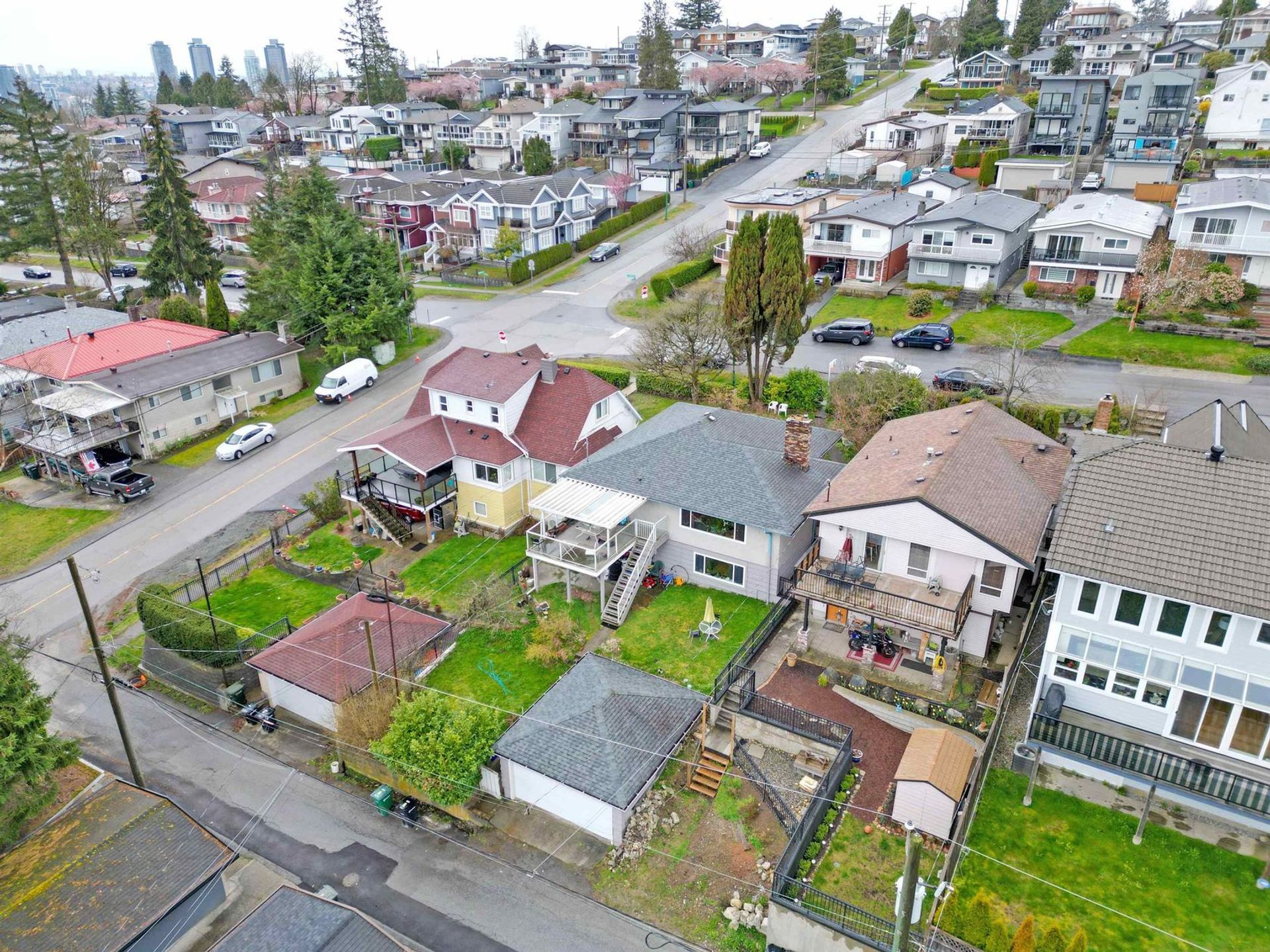 12-n-holdom-avenue-capitol-hill-bn-burnaby-north-10 at 12 N Holdom Avenue, Capitol Hill BN, Burnaby North