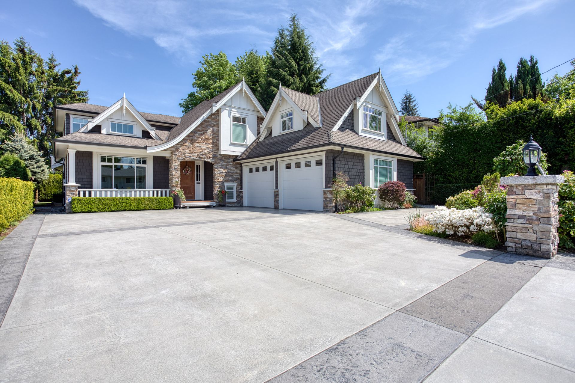 965 Macintosh Street, Harbour Chines, Coquitlam 