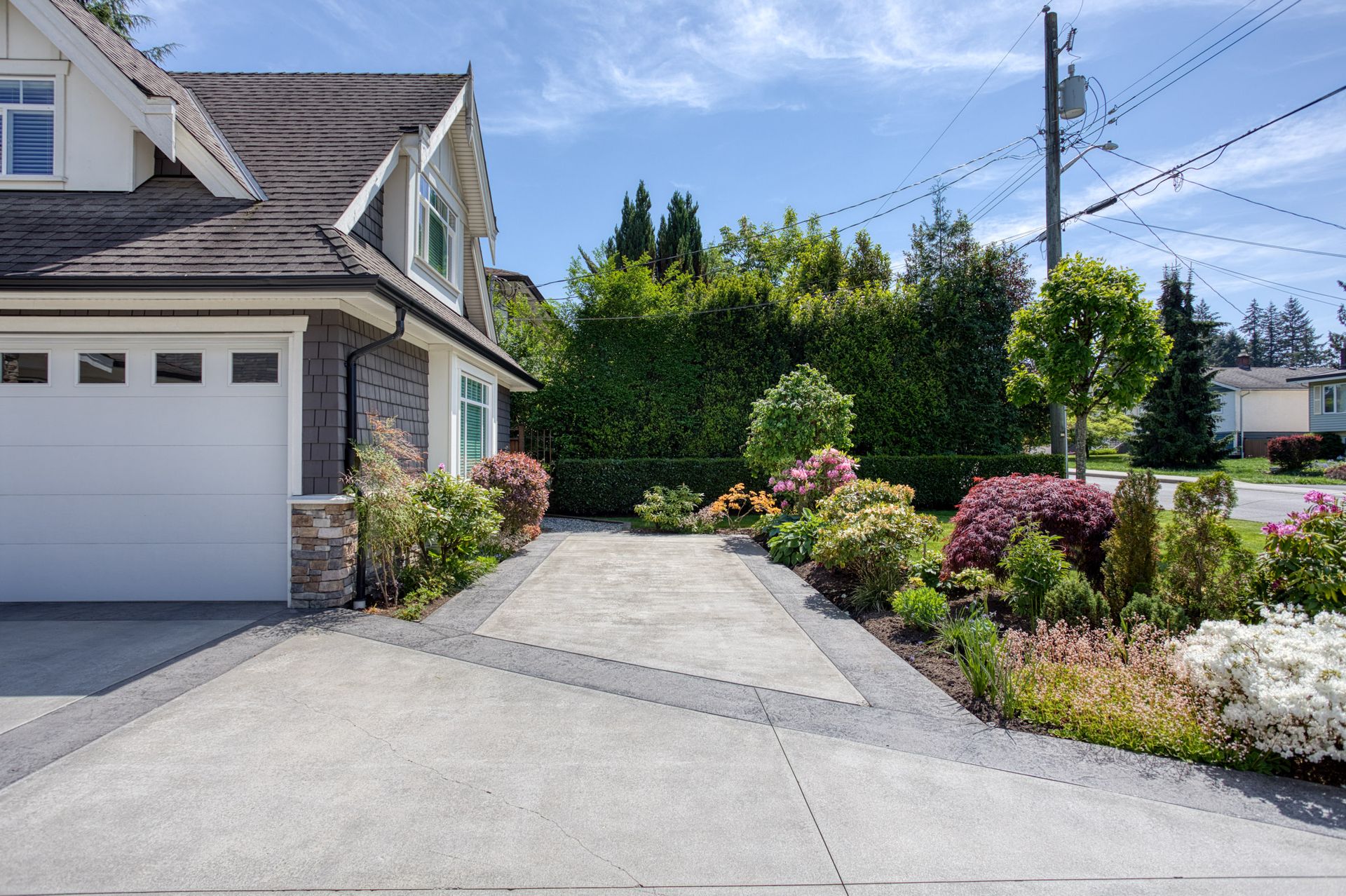 macs10 at 965 Macintosh Street, Harbour Chines, Coquitlam