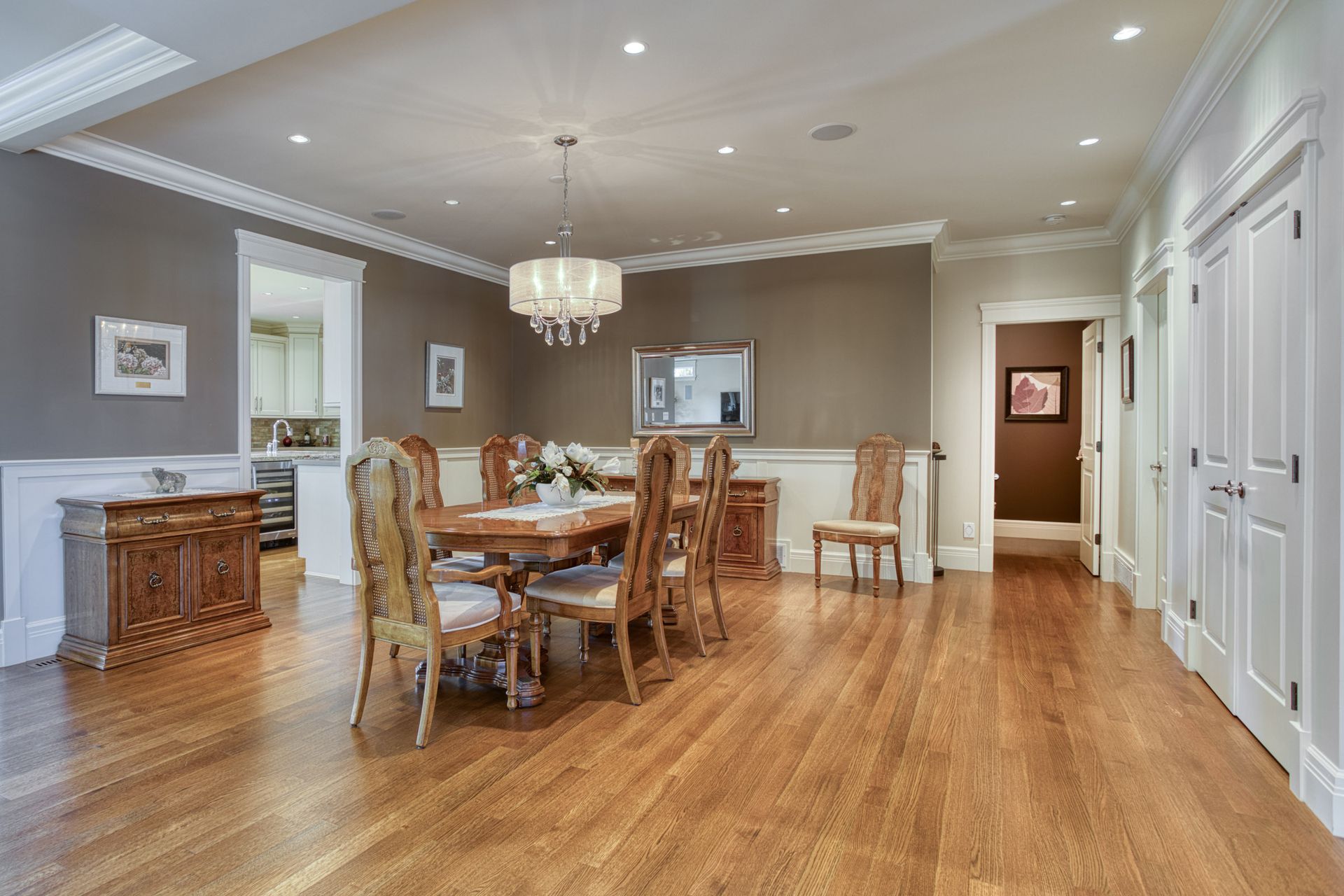 macs30 at 965 Macintosh Street, Harbour Chines, Coquitlam