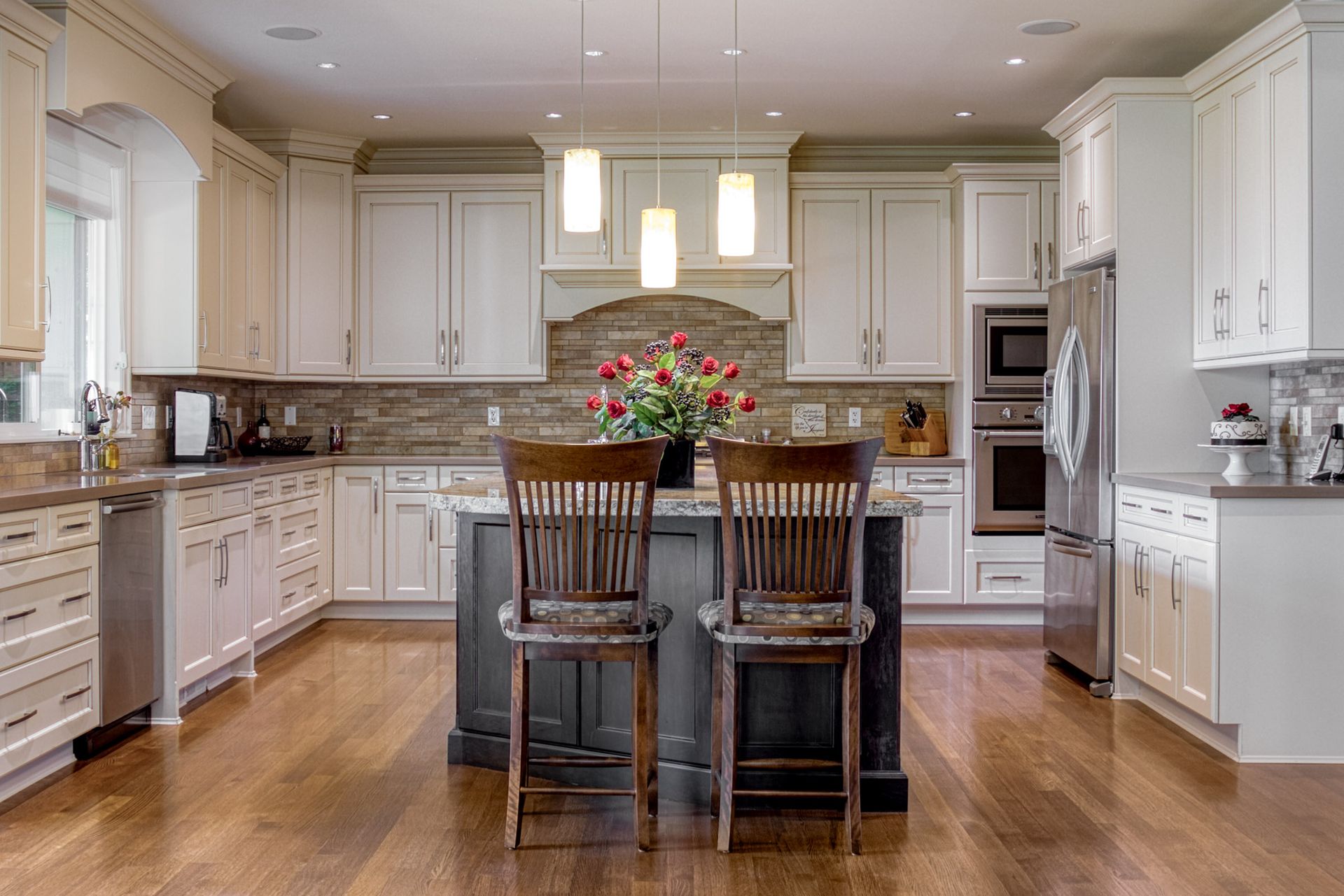 macs37 at 965 Macintosh Street, Harbour Chines, Coquitlam