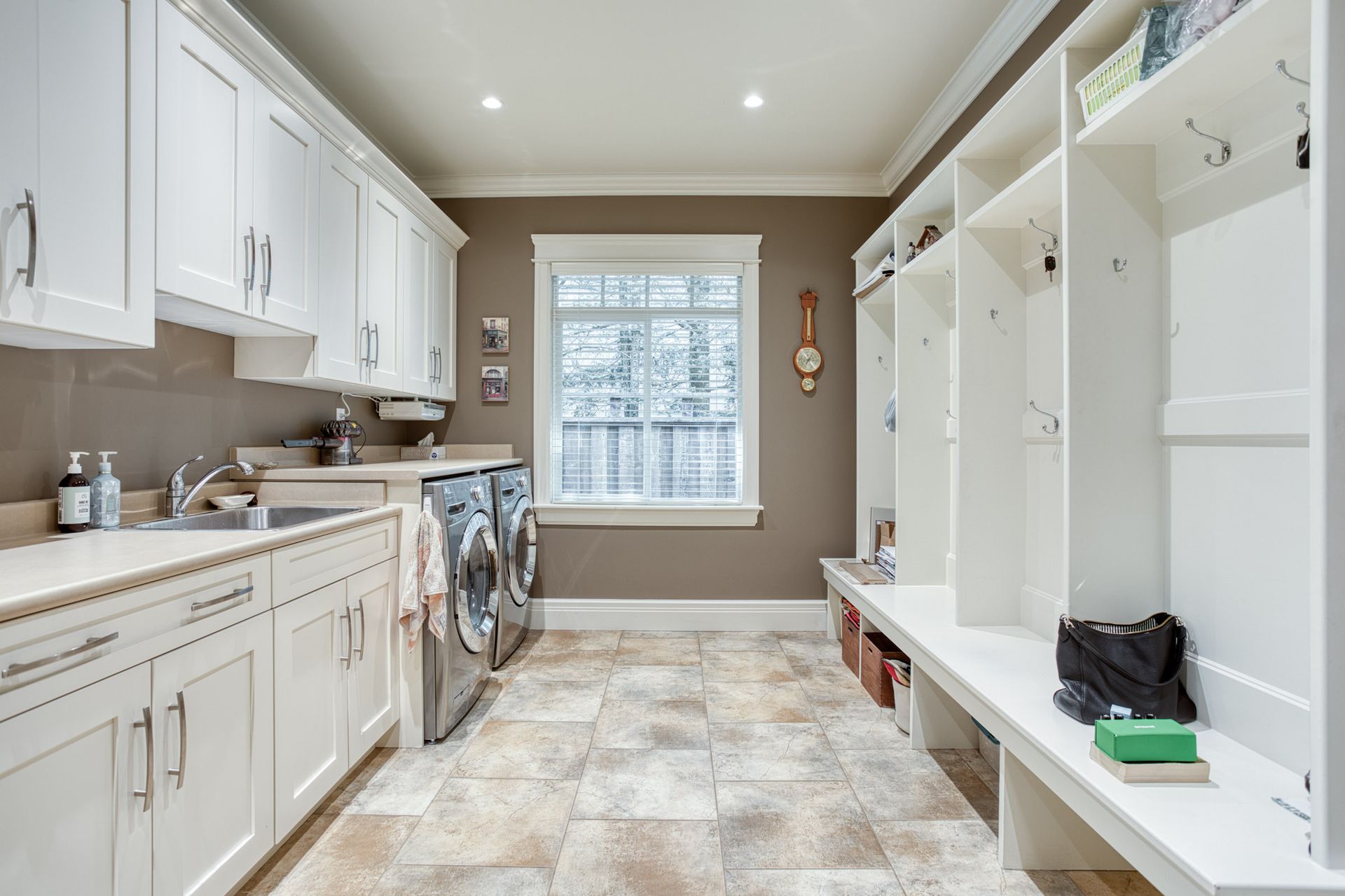 macs48 at 965 Macintosh Street, Harbour Chines, Coquitlam