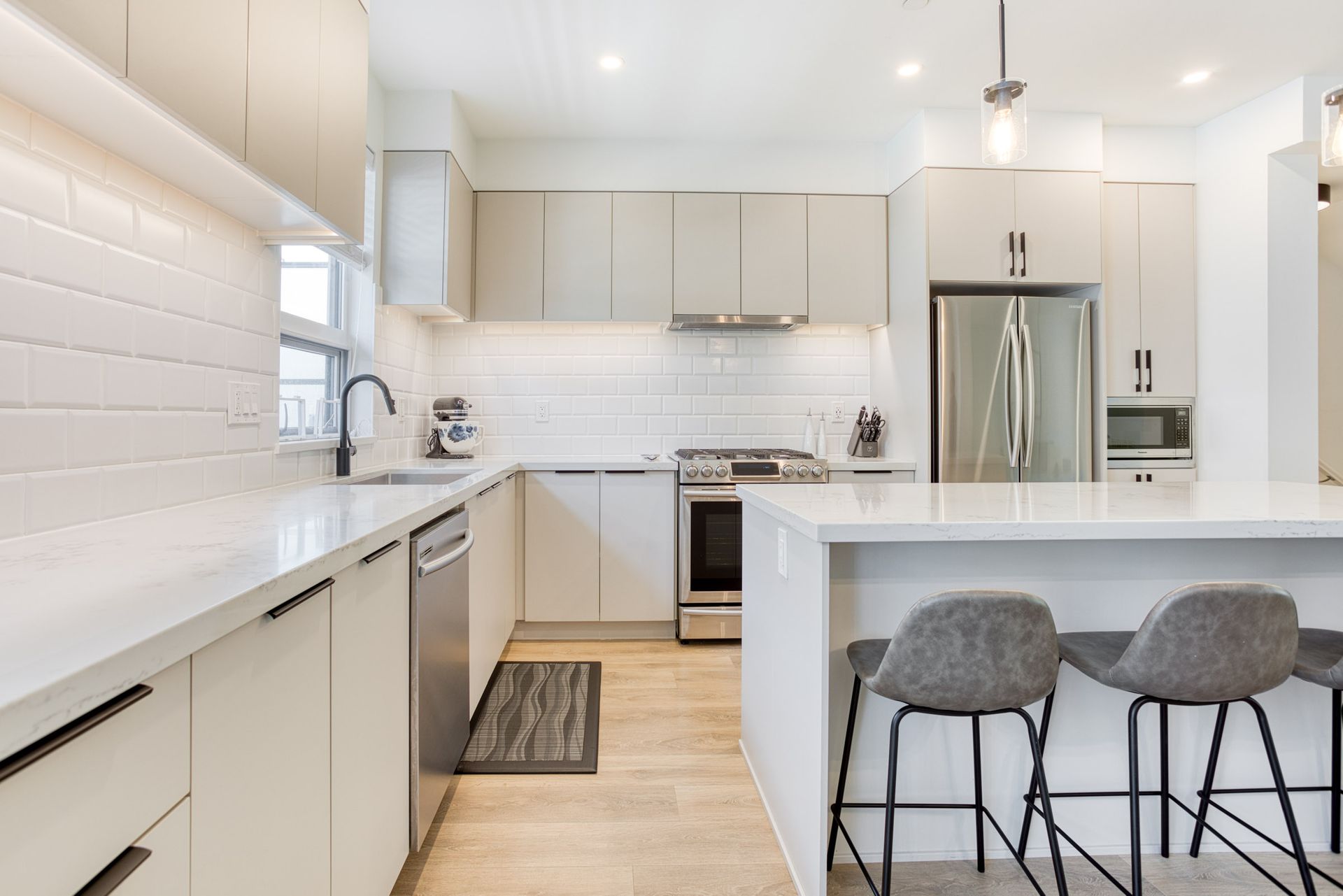 george32 at 403 - 3105 St George Street, Port Moody Centre, Port Moody