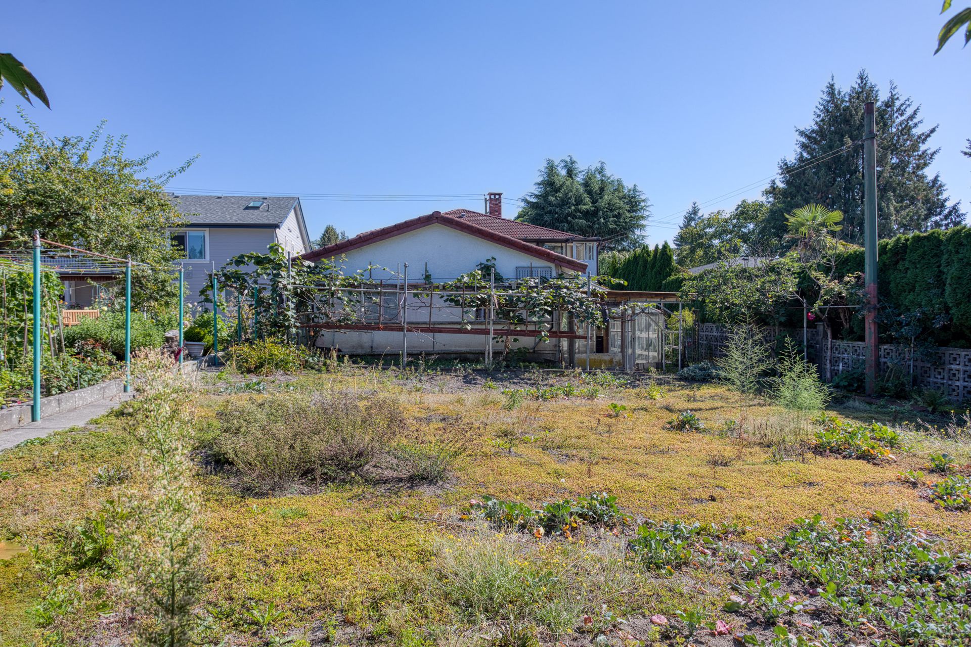 sus10 at 7295 Sussex Avenue, Metrotown, Burnaby South