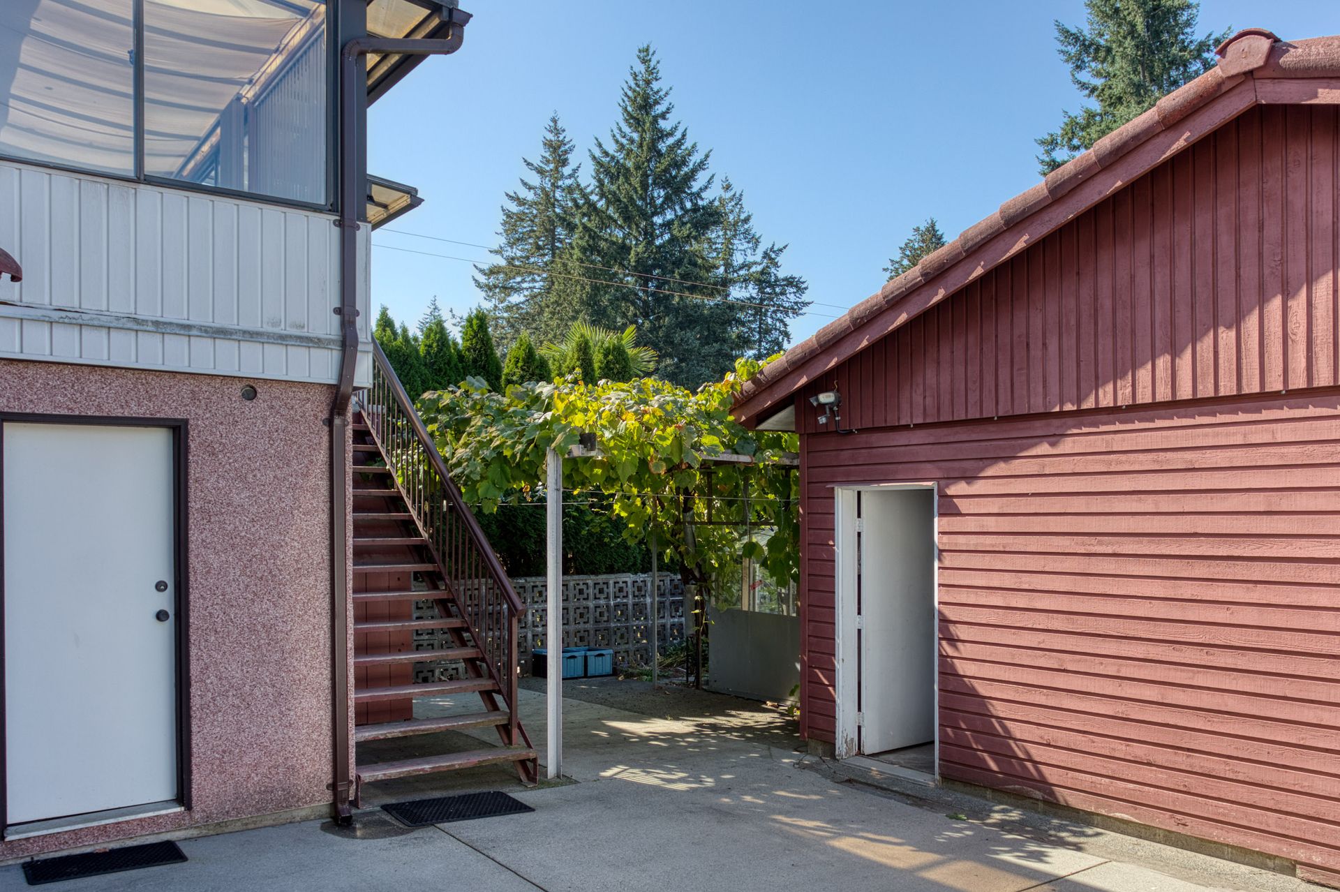 sus11 at 7295 Sussex Avenue, Metrotown, Burnaby South