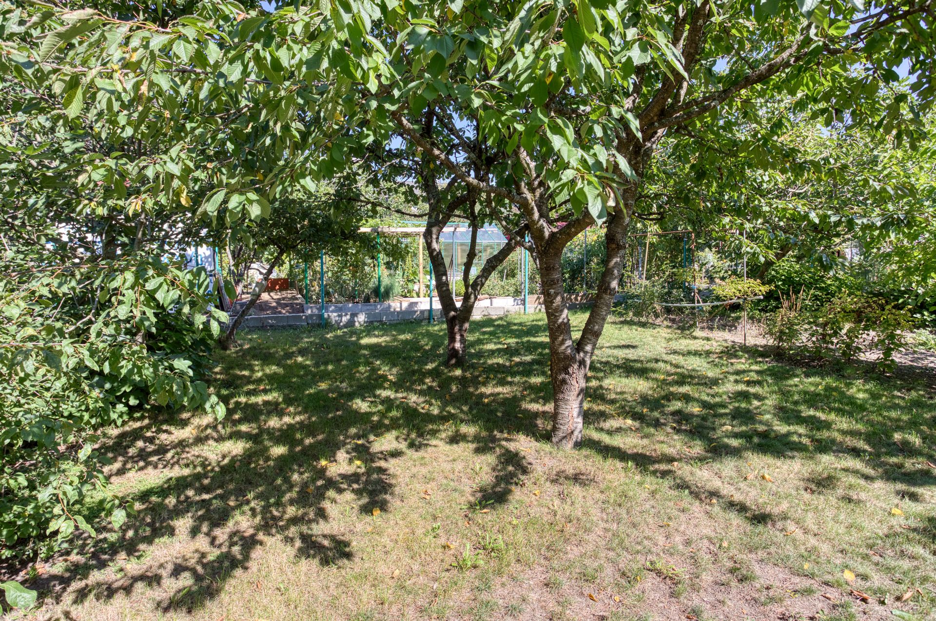 sus12 at 7295 Sussex Avenue, Metrotown, Burnaby South