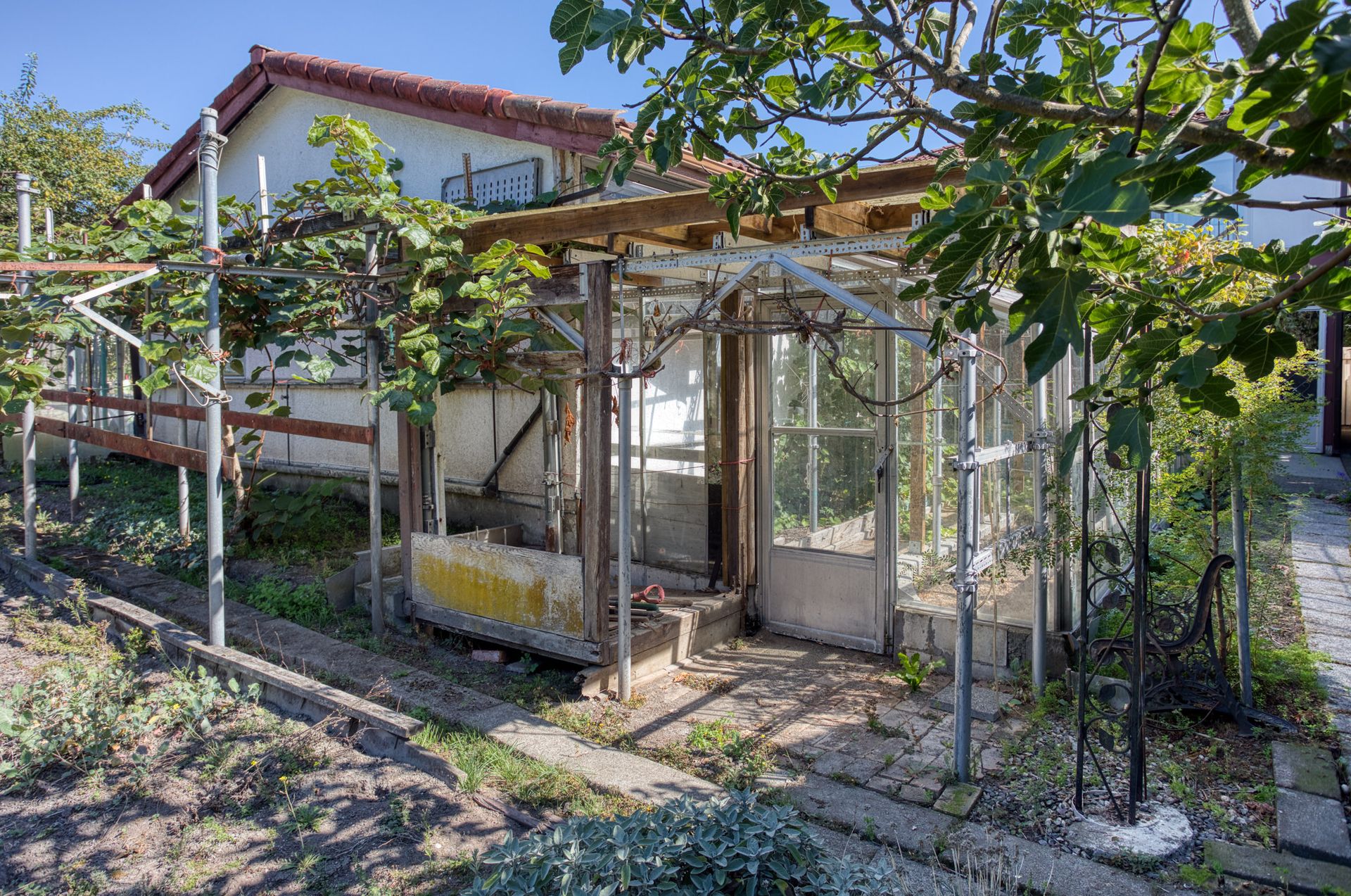 sus8 at 7295 Sussex Avenue, Metrotown, Burnaby South