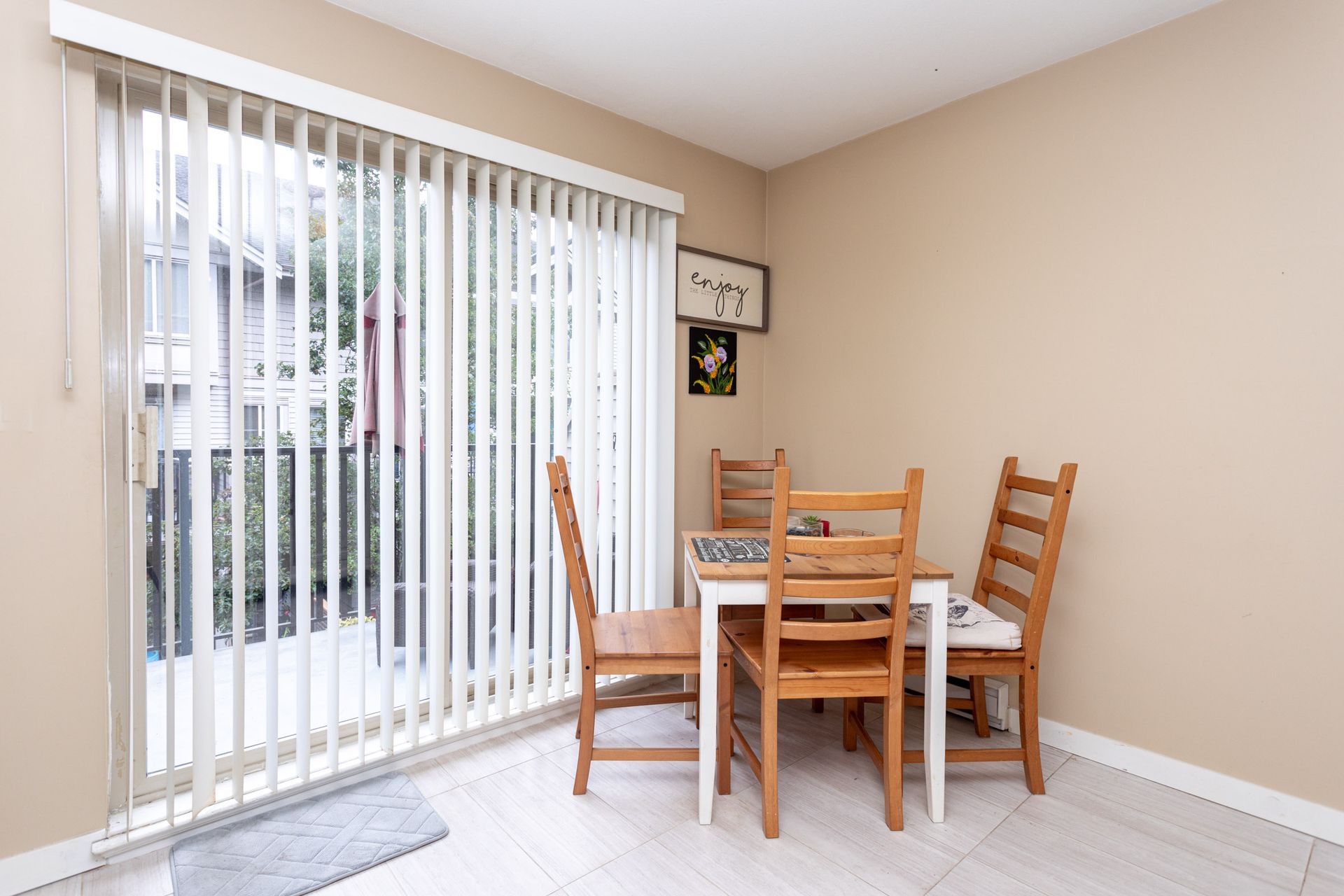 201alan5 at 13 - 5388 201a Street, Langley City, Langley