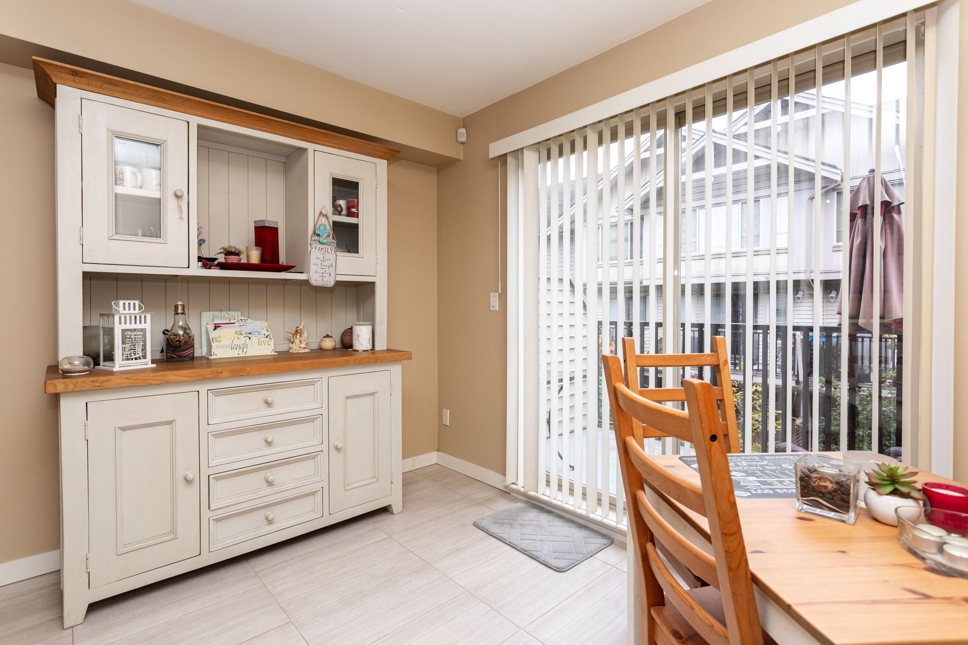 201alan6 at 13 - 5388 201a Street, Langley City, Langley