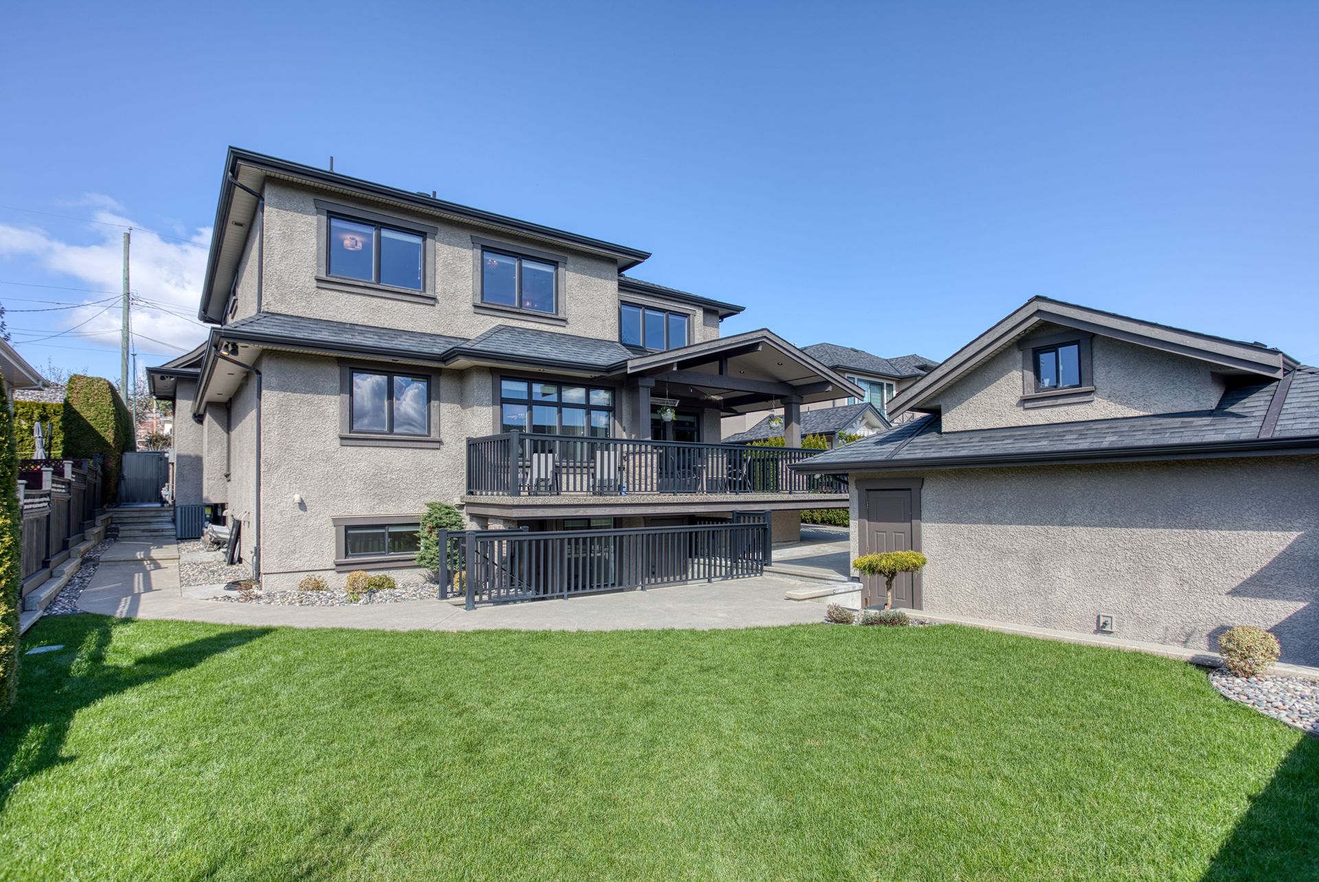 union15 at 5090 Union Street, Burnaby North