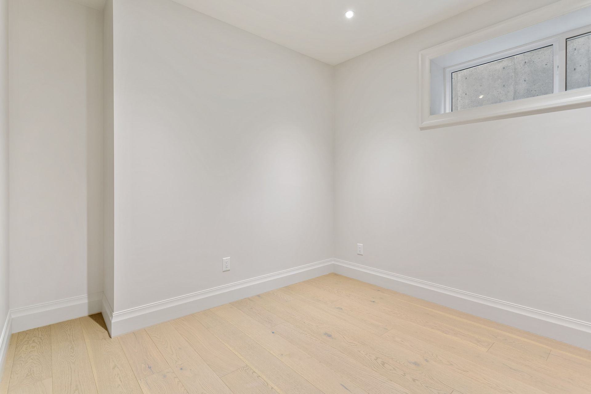 r1-35 at 135 Ranelagh Avenue, Capitol Hill BN, Burnaby North