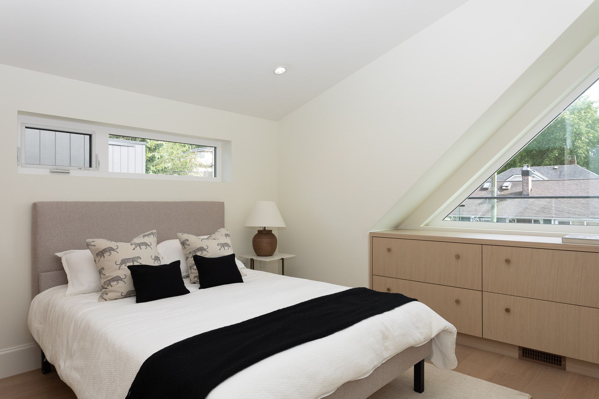 mg19 at 2 - 3596 Mcgill Street, Hastings Sunrise, Vancouver East