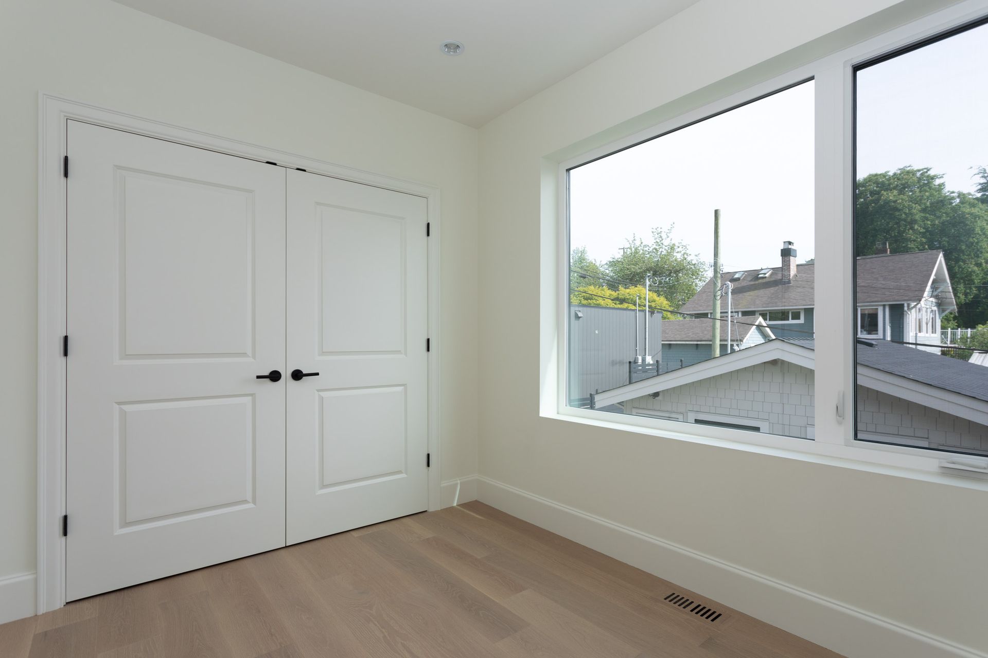 mg29 at 2 - 3596 Mcgill Street, Hastings Sunrise, Vancouver East