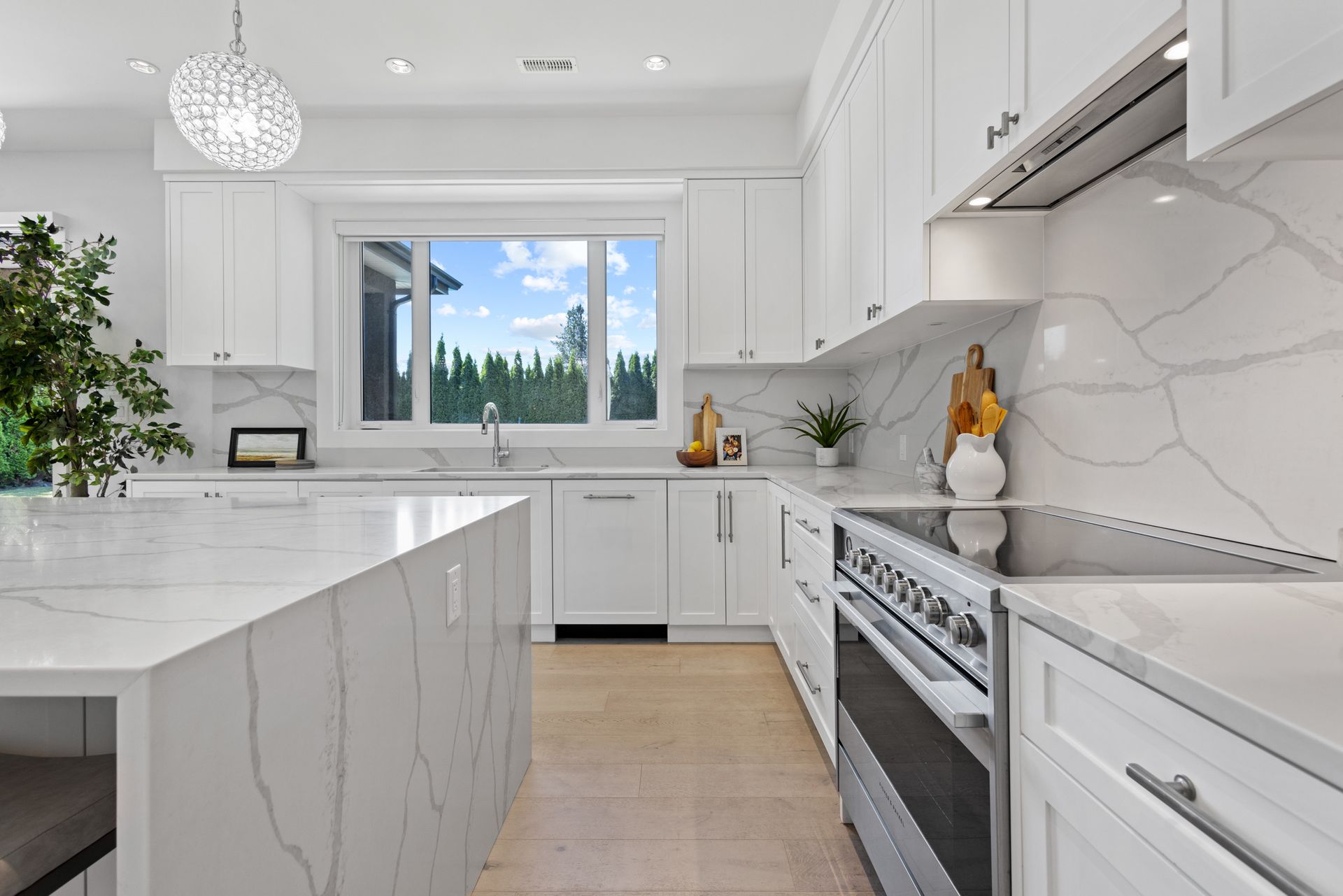 lochda4 at 6188 Lochdale Street, Parkcrest, Burnaby North