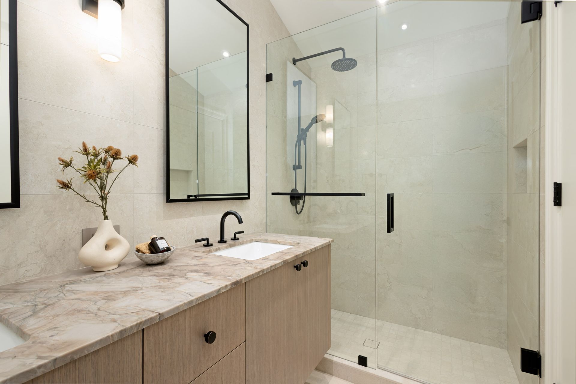 2380_18 at 2380 E 5th Avenue, Grandview Woodland, Vancouver East
