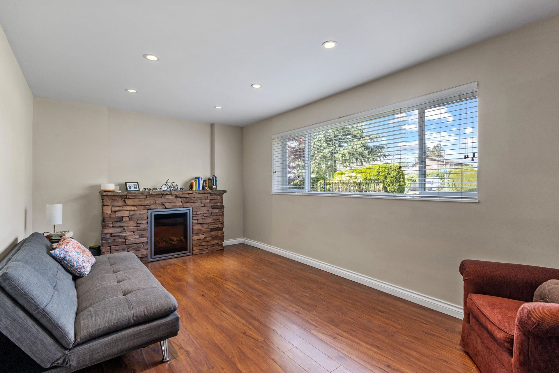 4830a-albert-street-capitol-hill-bn-burnaby-north-15 at 4830a Albert Street, Capitol Hill BN, Burnaby North