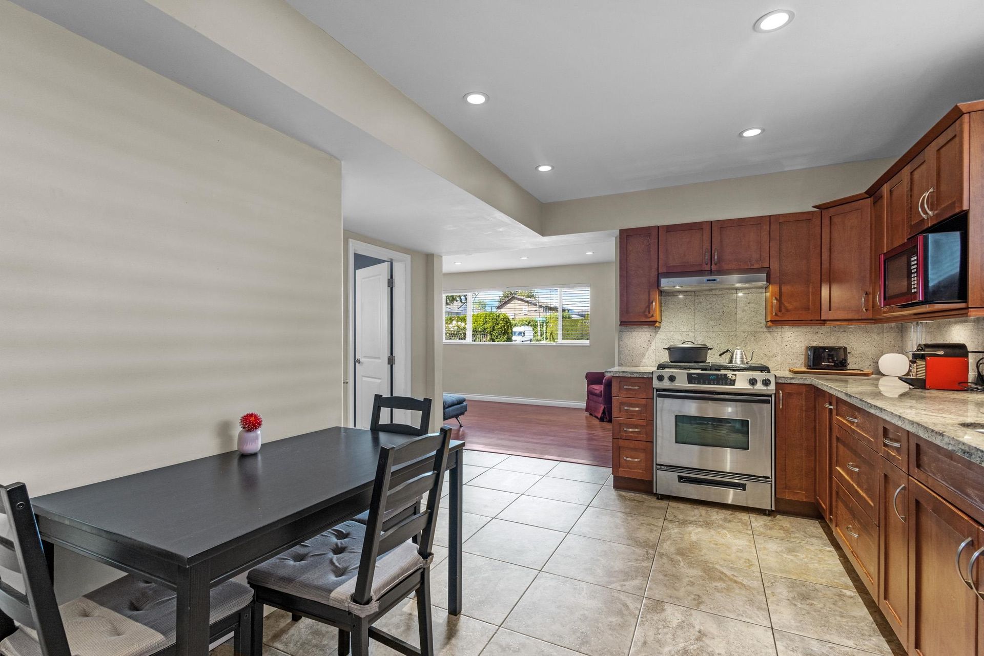 4830a-albert-street-capitol-hill-bn-burnaby-north-17 at 4830a Albert Street, Capitol Hill BN, Burnaby North