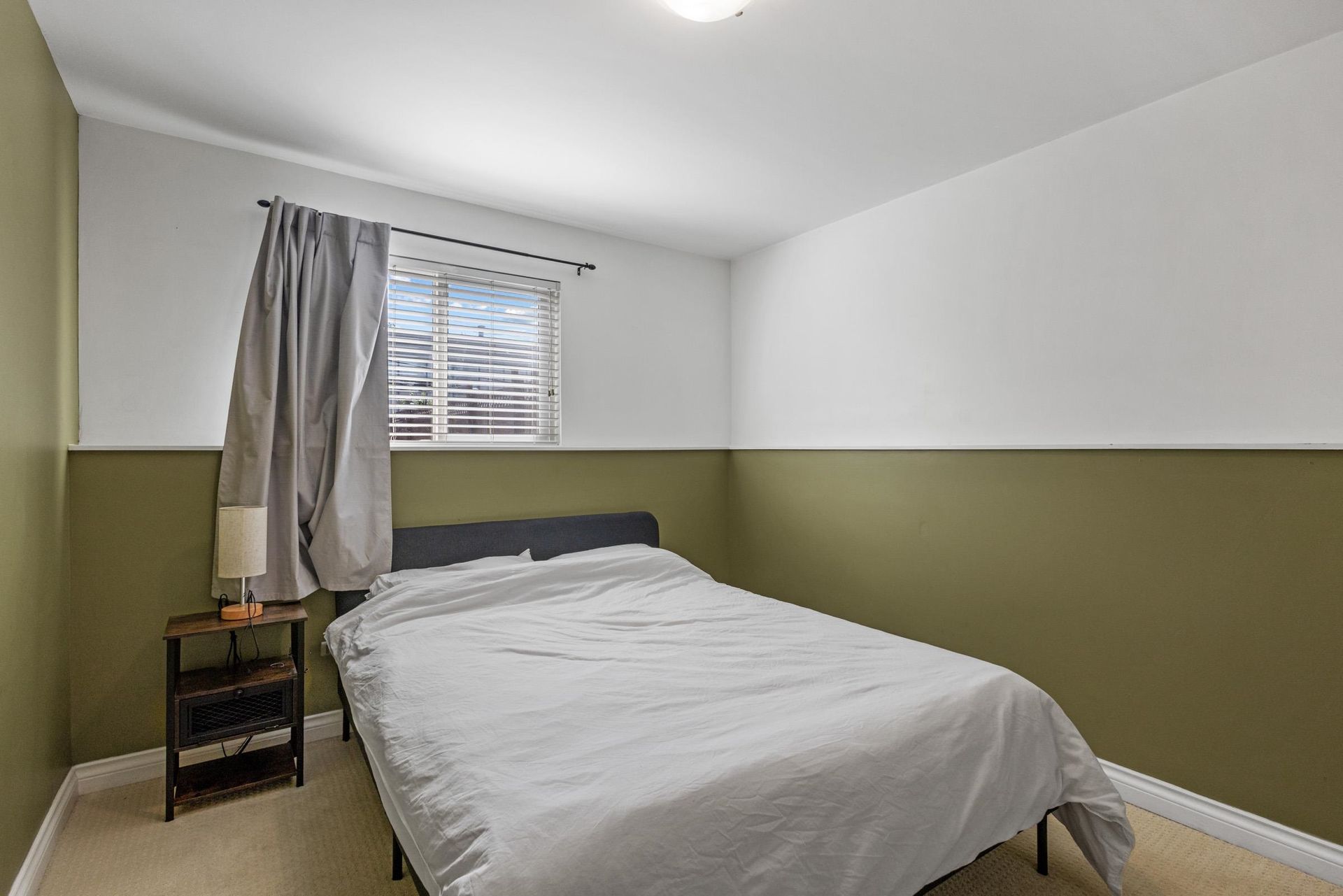 4830a-albert-street-capitol-hill-bn-burnaby-north-19 at 4830a Albert Street, Capitol Hill BN, Burnaby North