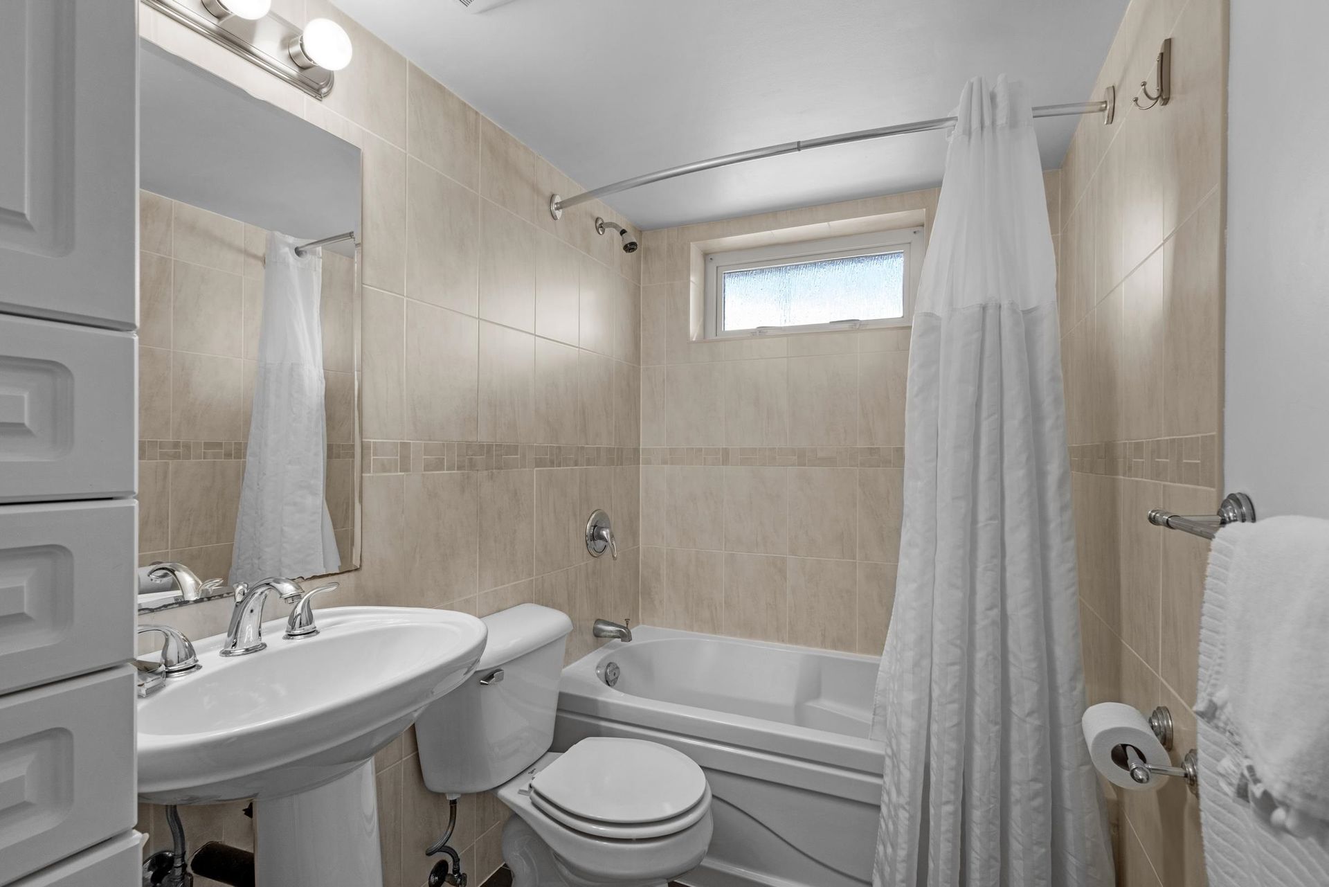 4830a-albert-street-capitol-hill-bn-burnaby-north-20 at 4830a Albert Street, Capitol Hill BN, Burnaby North
