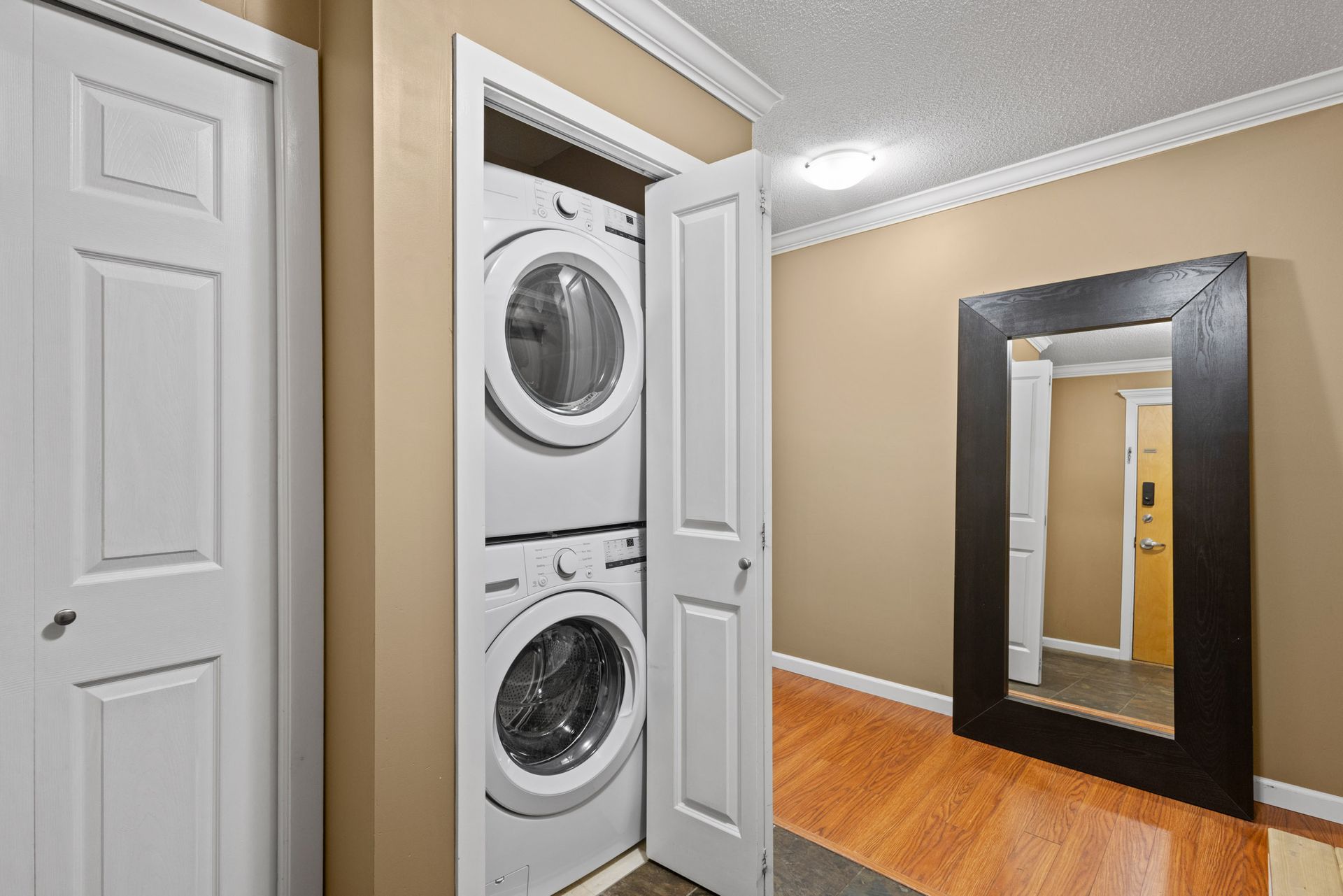 gfd31 at 903 - 235 Guildford Way, North Shore Pt Moody, Port Moody