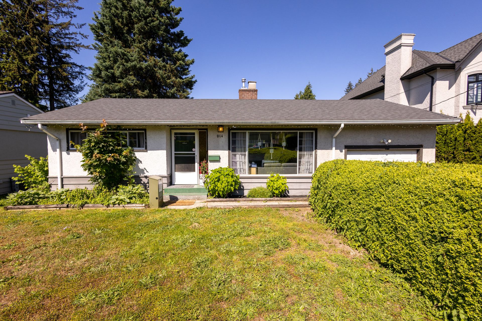 mach11 at 914 Macintosh Street, Harbour Chines, Coquitlam