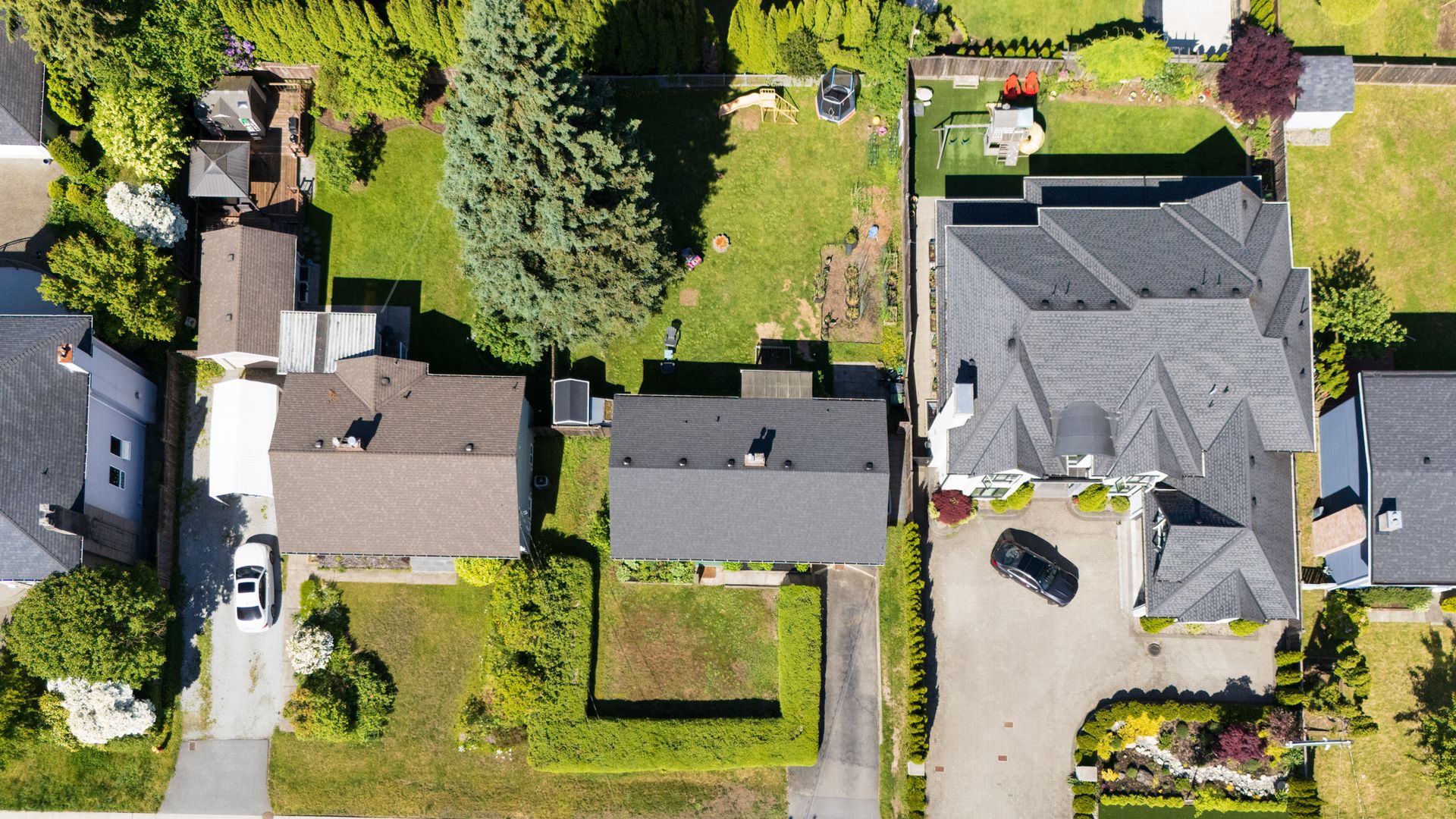 mach26 at 914 Macintosh Street, Harbour Chines, Coquitlam