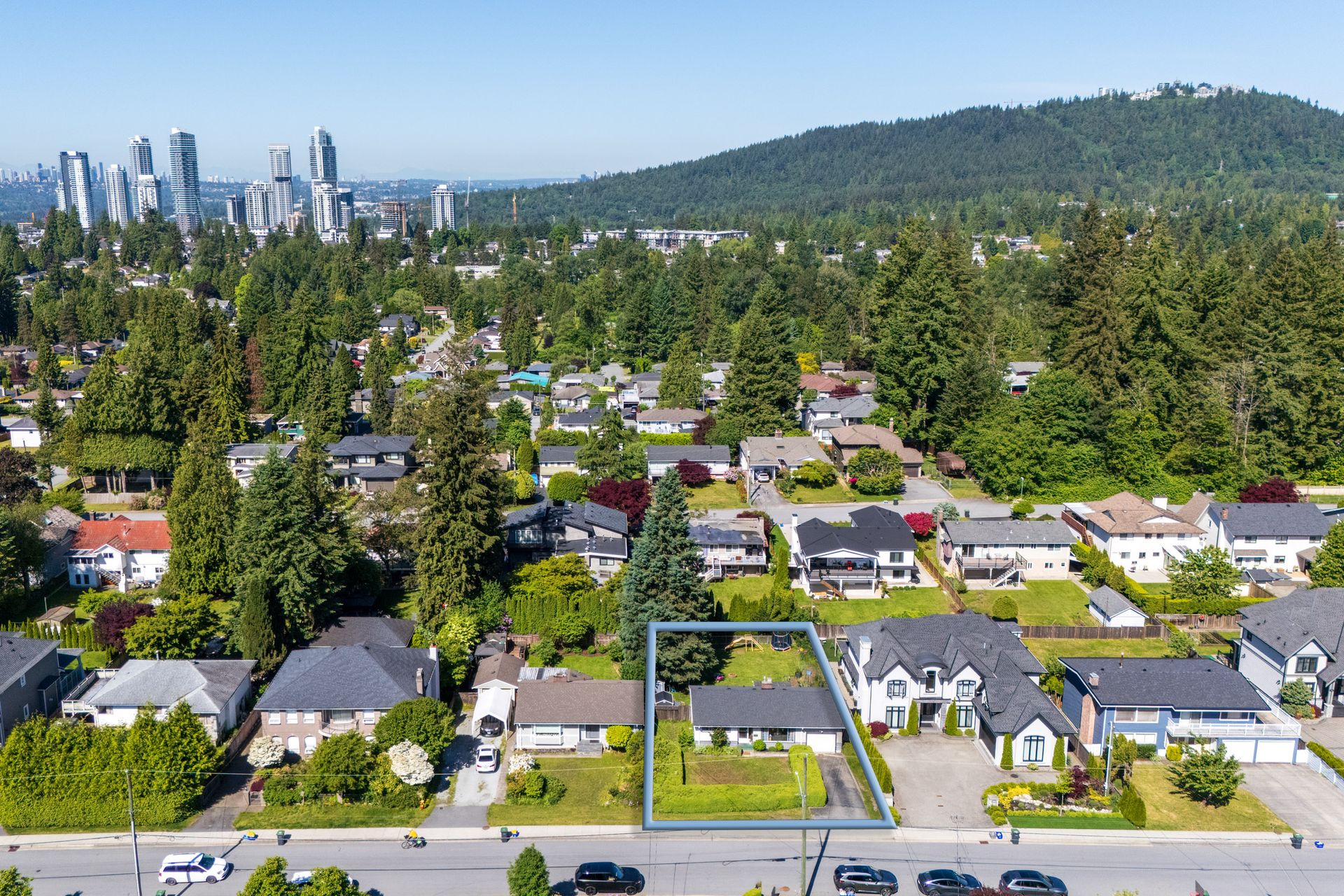 mach32 at 914 Macintosh Street, Harbour Chines, Coquitlam