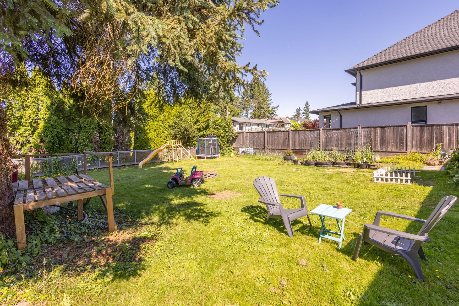 mach6 at 914 Macintosh Street, Harbour Chines, Coquitlam