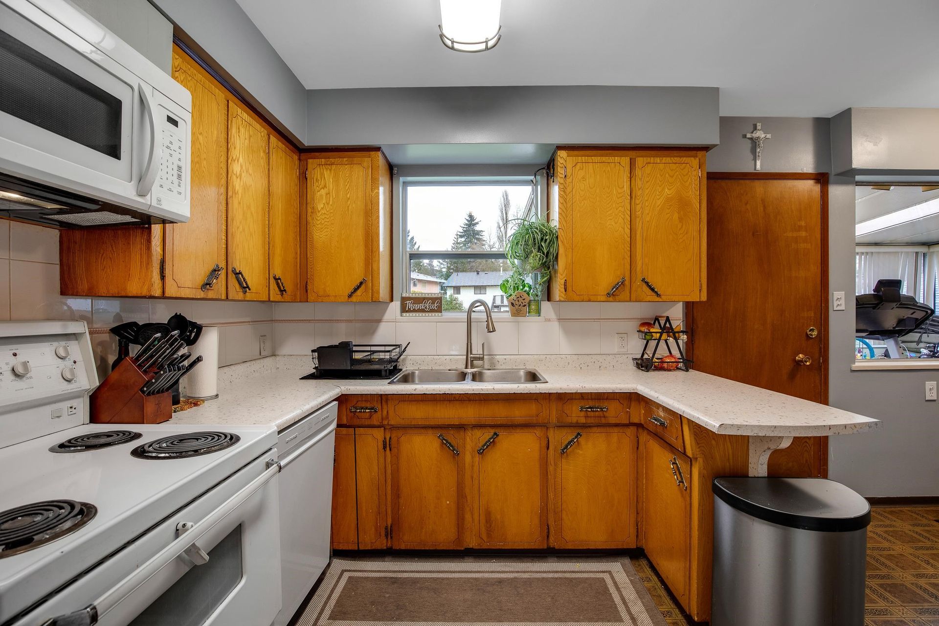 2358-kensington-avenue-parkcrest-burnaby-north-08 at 2358 Kensington Avenue, Parkcrest, Burnaby North