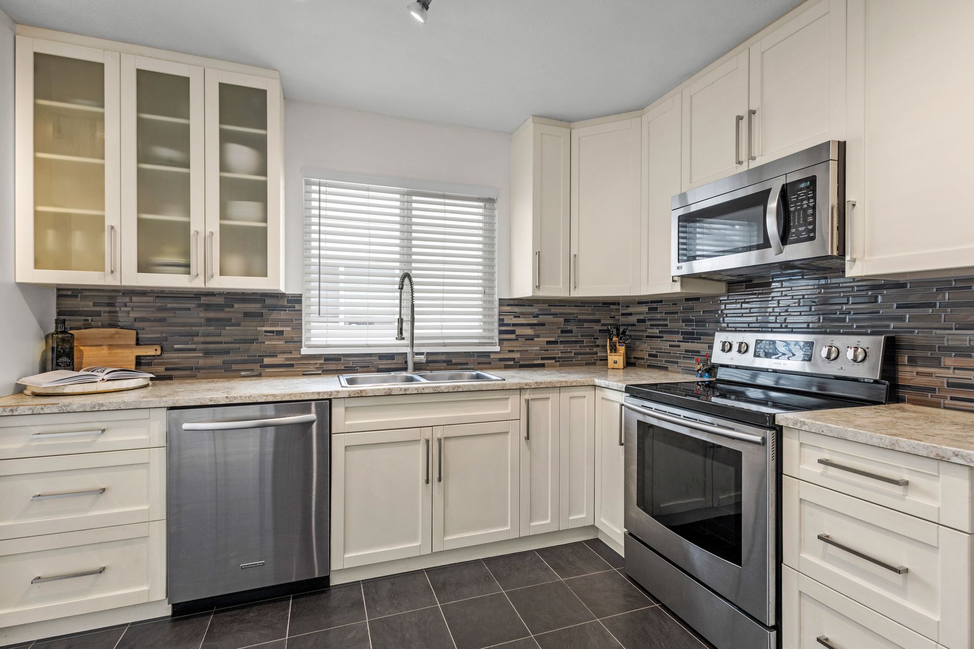 r8 at 3155 Rae Street, Riverwood, Port Coquitlam
