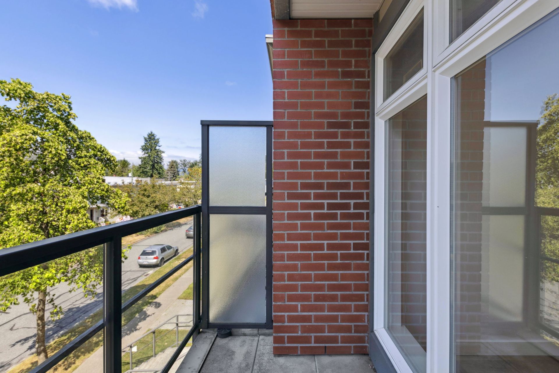 26-web-or-mls-026 at 204 - 5632 Kings Road, University VW, Vancouver West