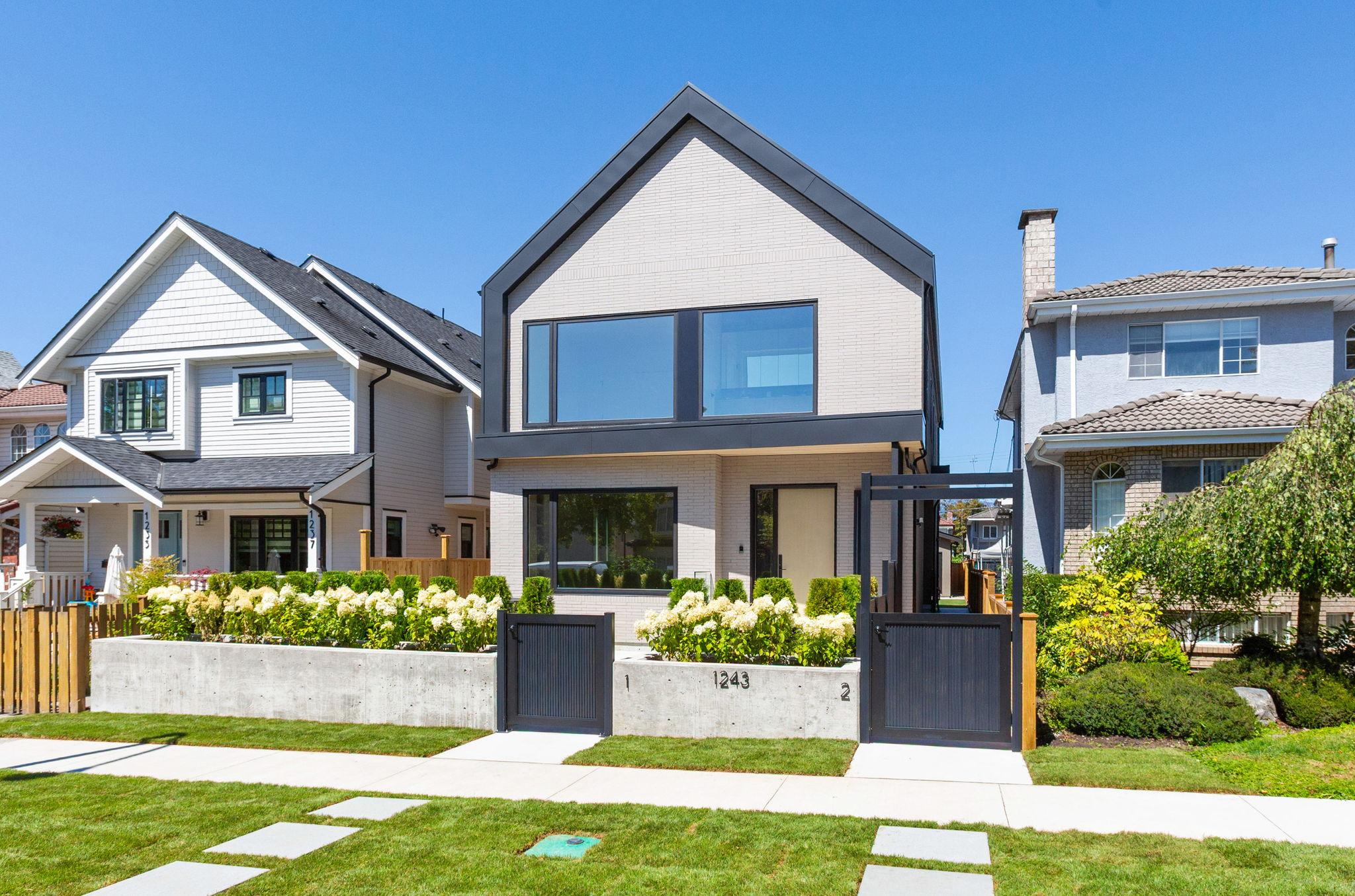 2 - 1243 E 27th Avenue, Knight, Vancouver East 