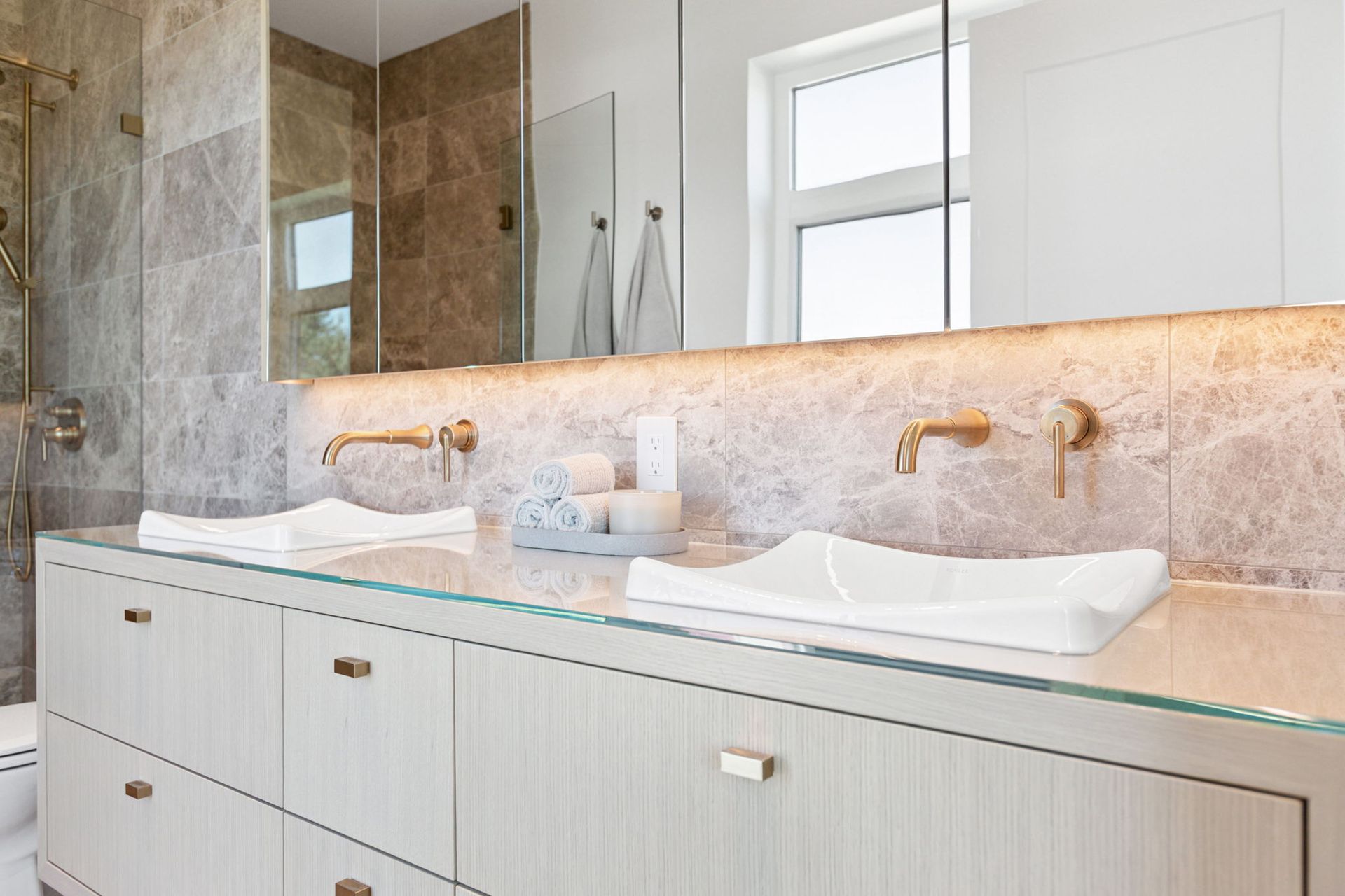 19-web-or-mls-019 at 2 - 1243 E 27th Avenue, Knight, Vancouver East