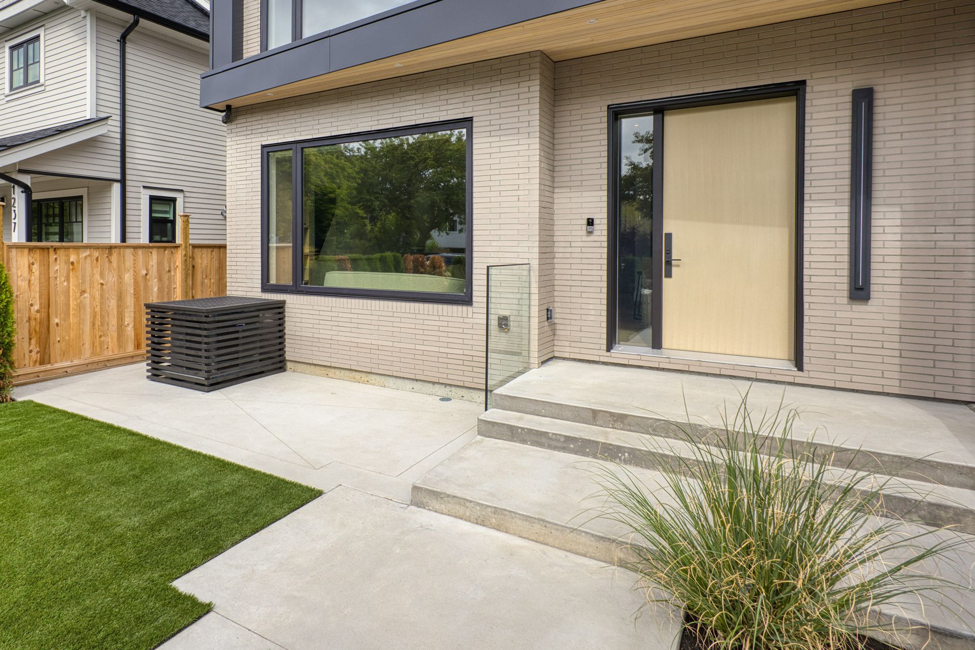 4 at 1 - 1243 E 27th Avenue, Knight, Vancouver East