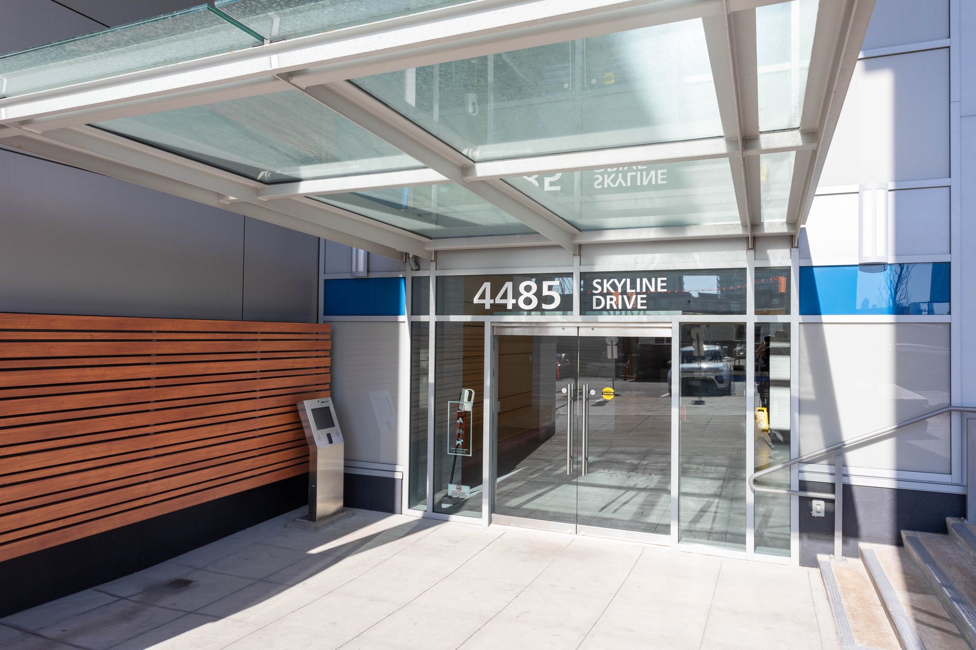 solo44 at 1806 - 4485 Skyline Drive, Brentwood Park, Burnaby North