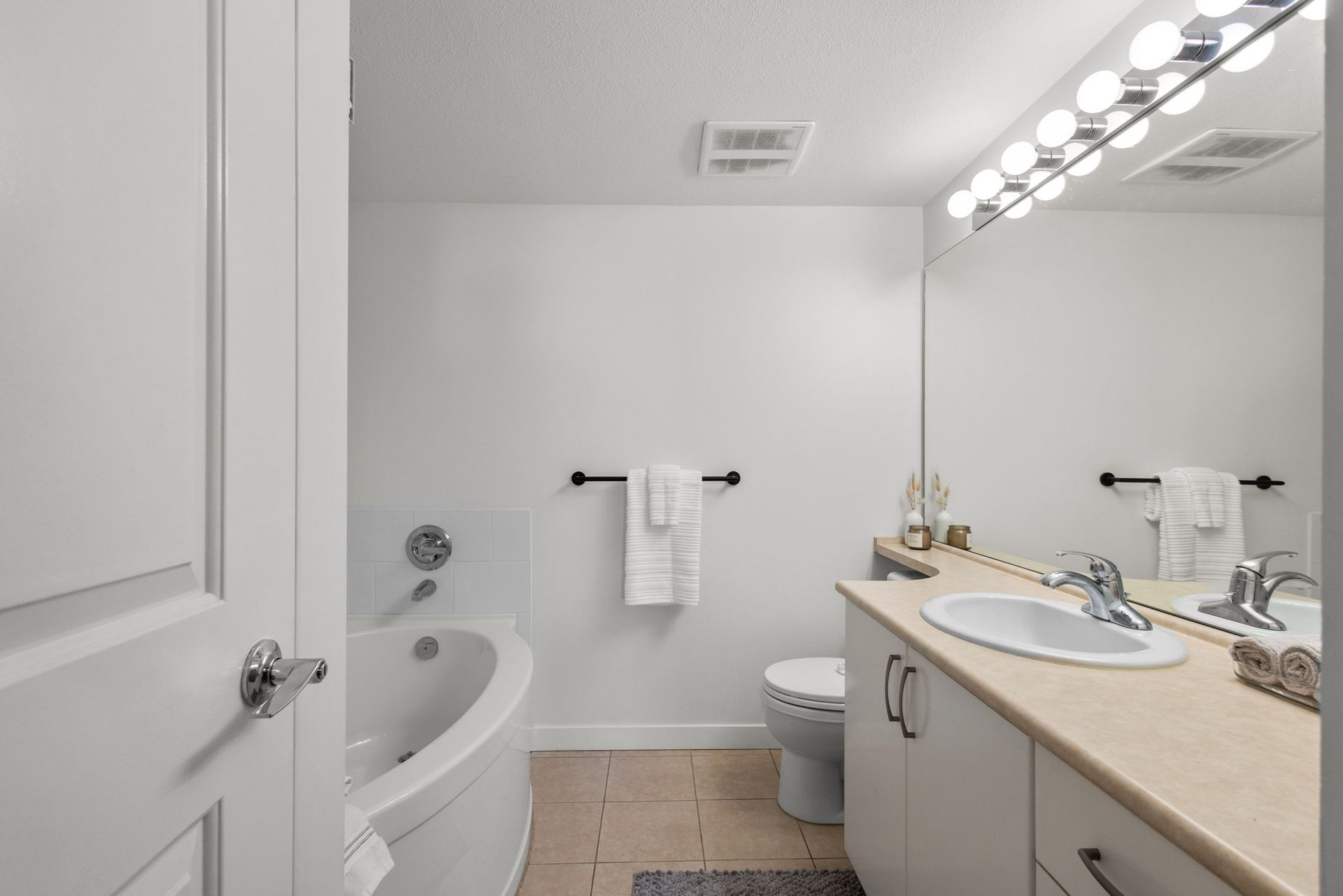 kla16 at 201 - 200 Klahanie Drive, Port Moody Centre, Port Moody