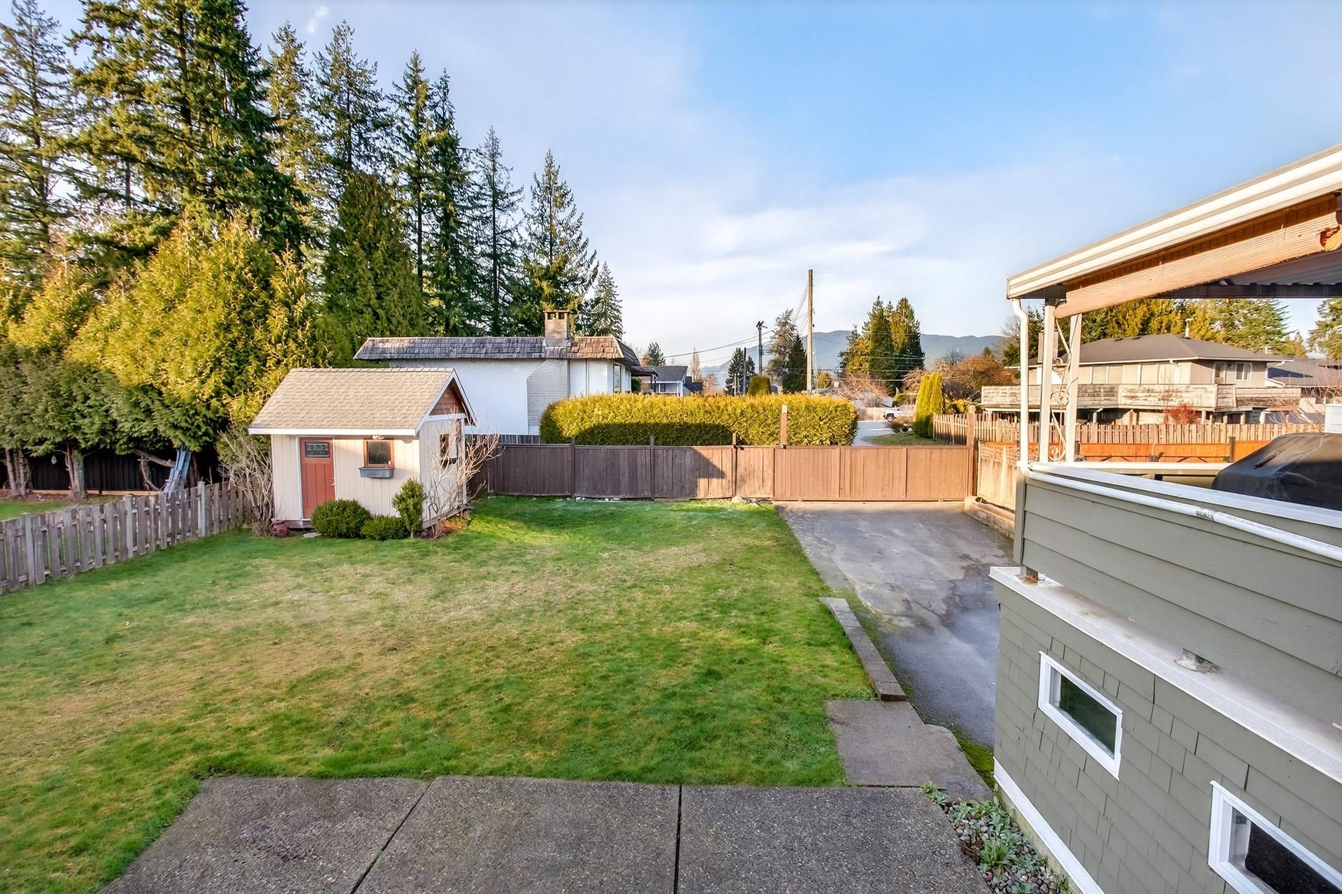 1205-brisbane-avenue-harbour-chines-coquitlam-34 at 1205 Brisbane Avenue, Harbour Chines, Coquitlam