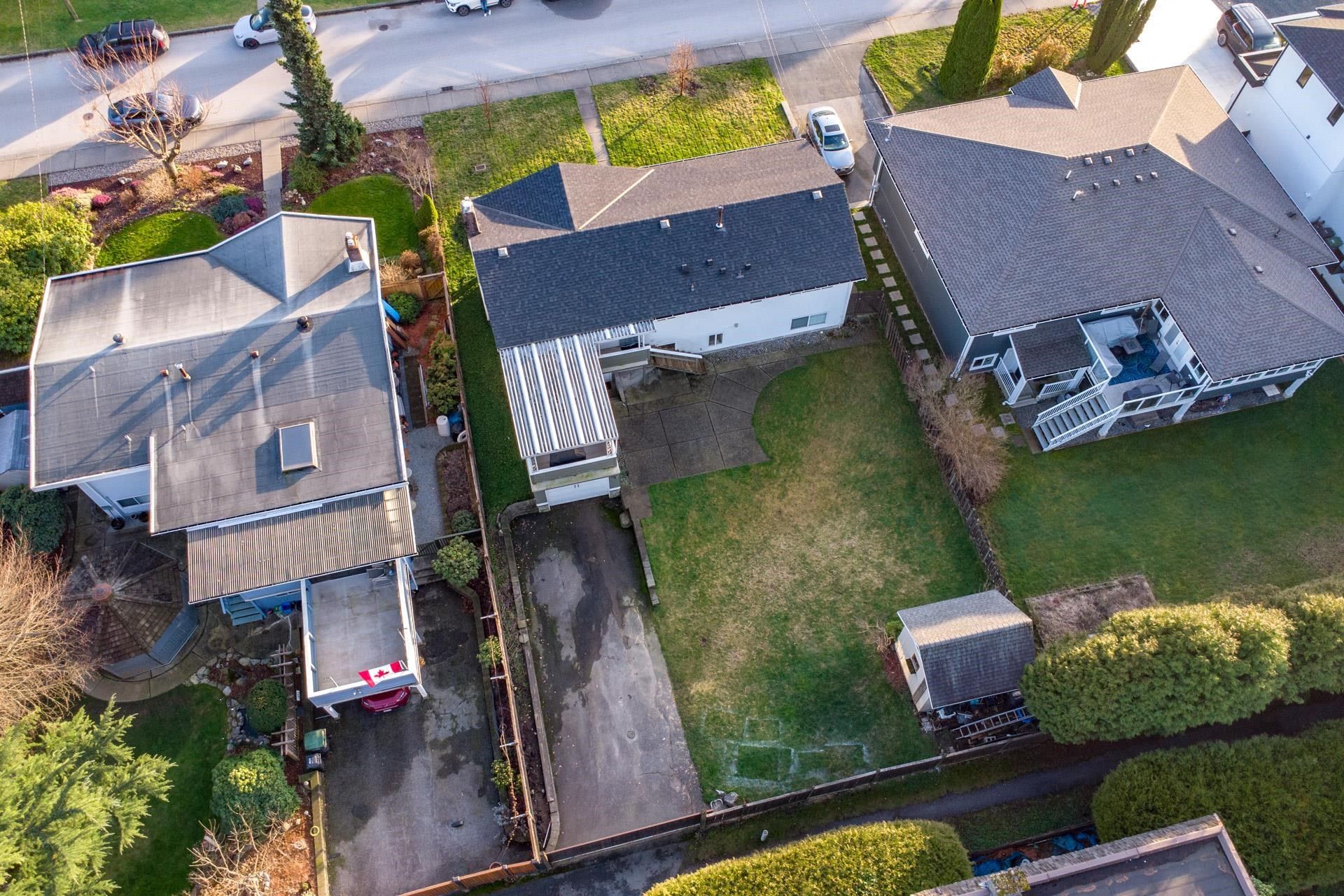 1205-brisbane-avenue-harbour-chines-coquitlam-37 at 1205 Brisbane Avenue, Harbour Chines, Coquitlam