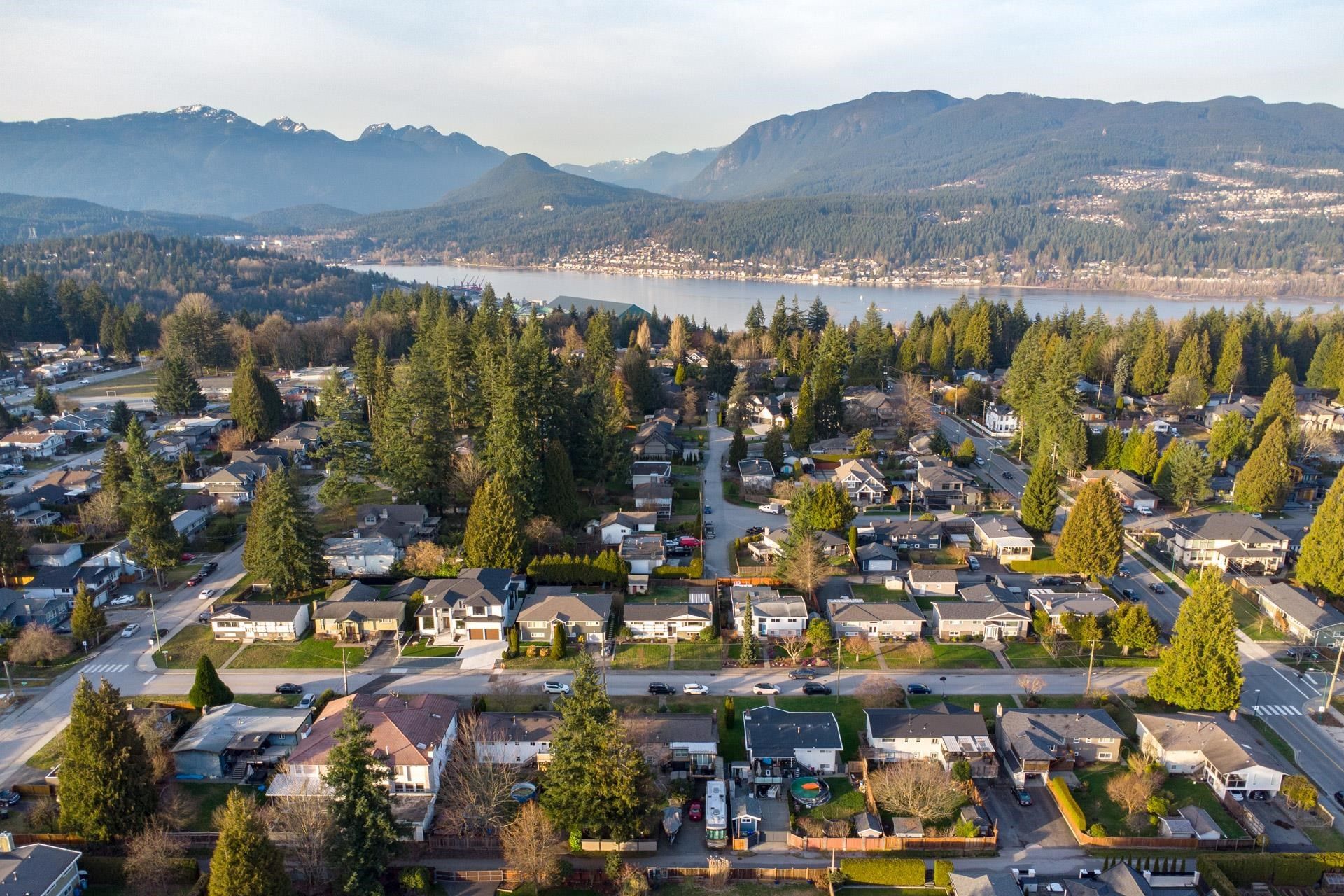 1205-brisbane-avenue-harbour-chines-coquitlam-39 at 1205 Brisbane Avenue, Harbour Chines, Coquitlam