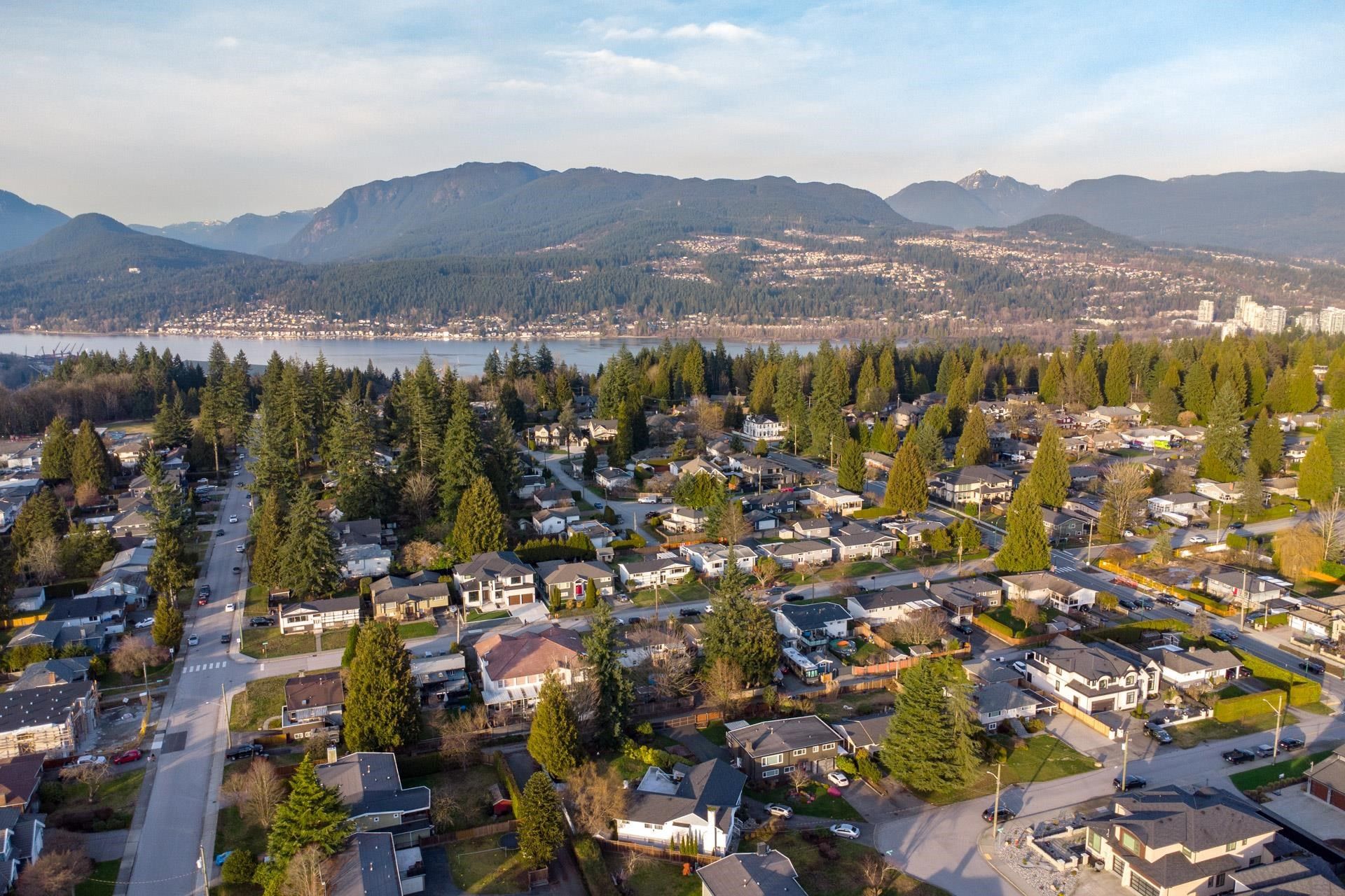 1205-brisbane-avenue-harbour-chines-coquitlam-40 at 1205 Brisbane Avenue, Harbour Chines, Coquitlam
