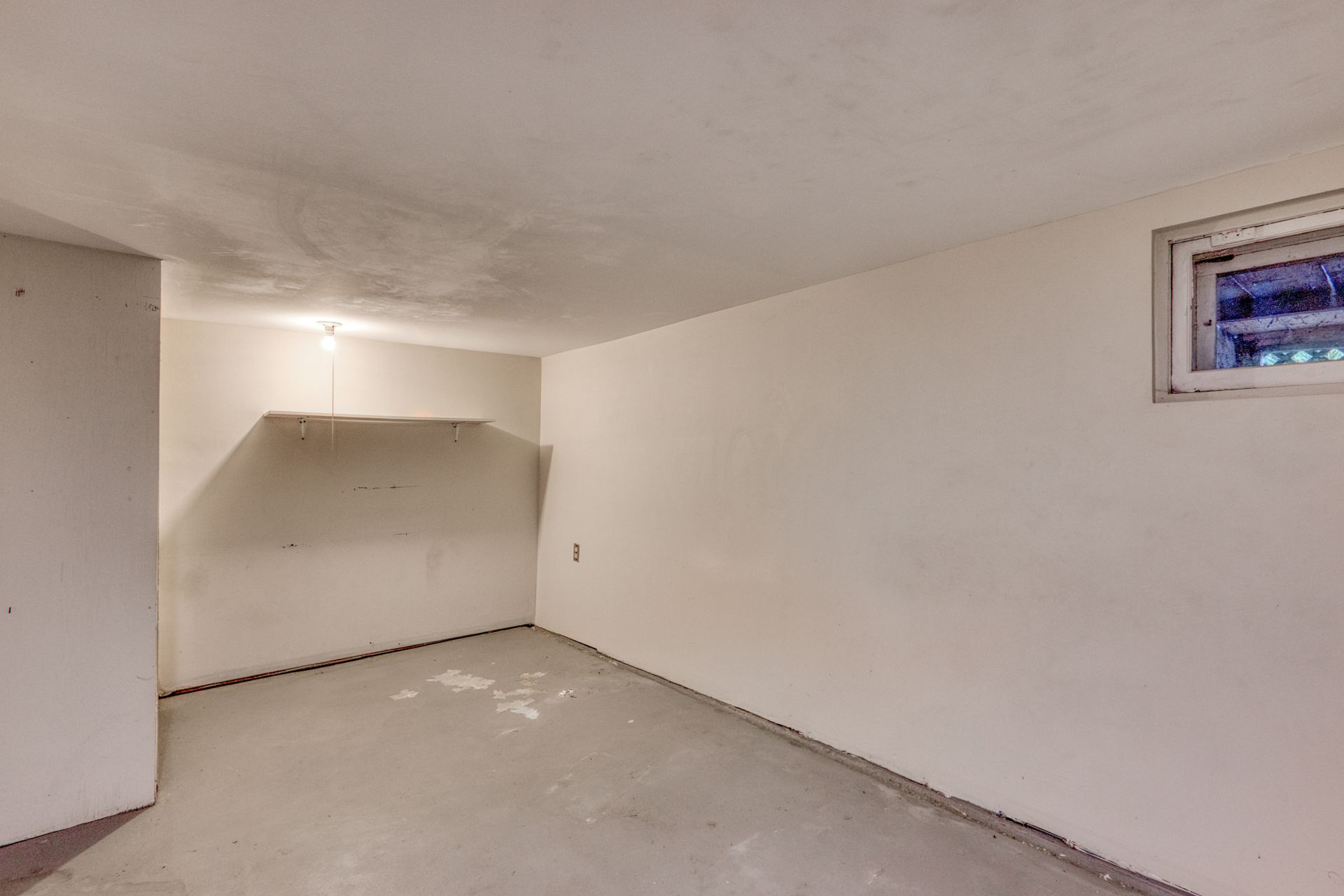 21 at 1111 Cartier Avenue, Maillardville, Coquitlam