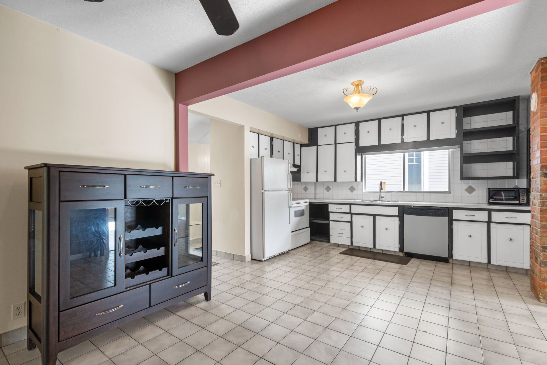 5 at 1111 Cartier Avenue, Maillardville, Coquitlam