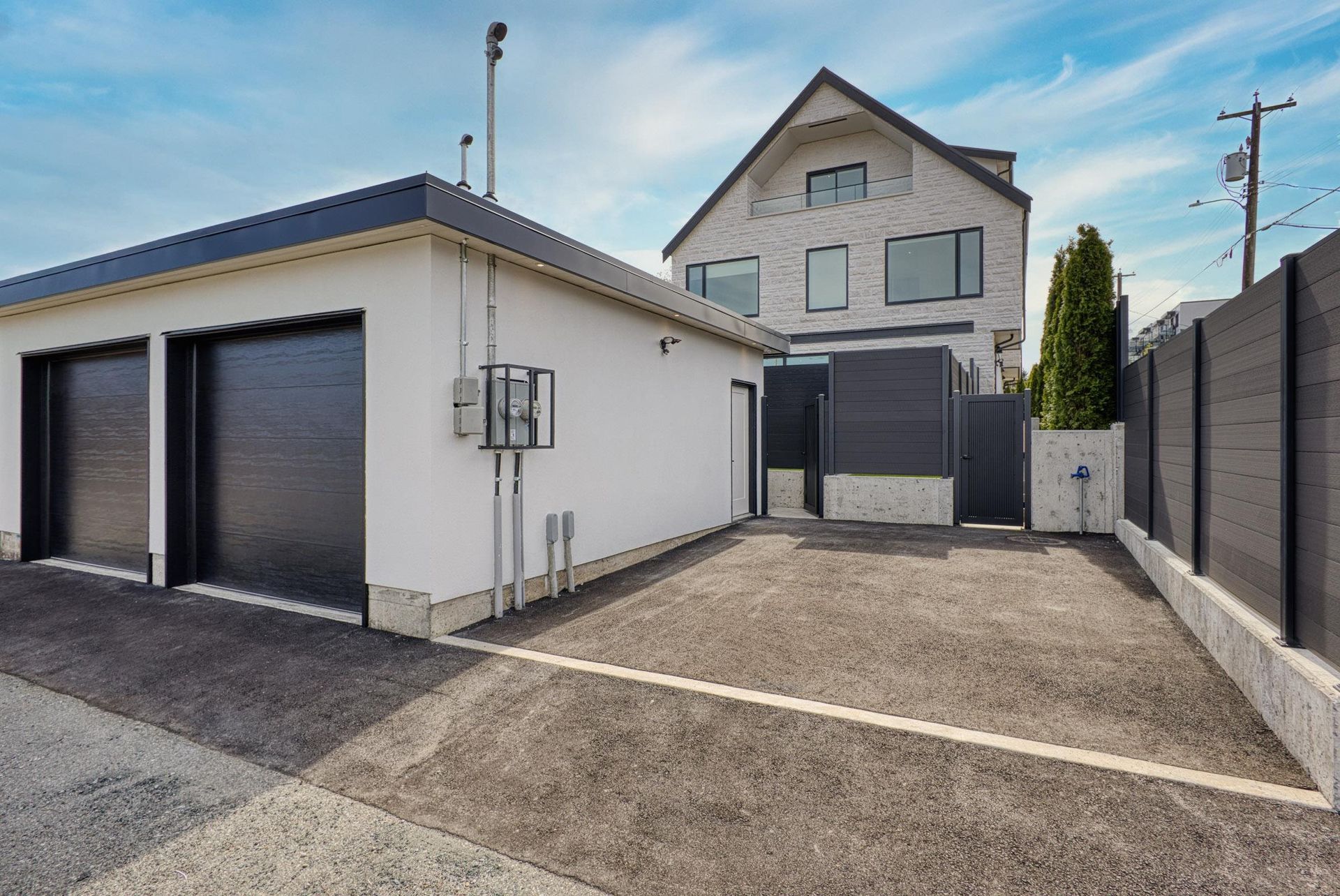 2425-kitchener-street-renfrew-ve-vancouver-east-05 at 2 - 2425 Kitchener Street, Renfrew VE, Vancouver East