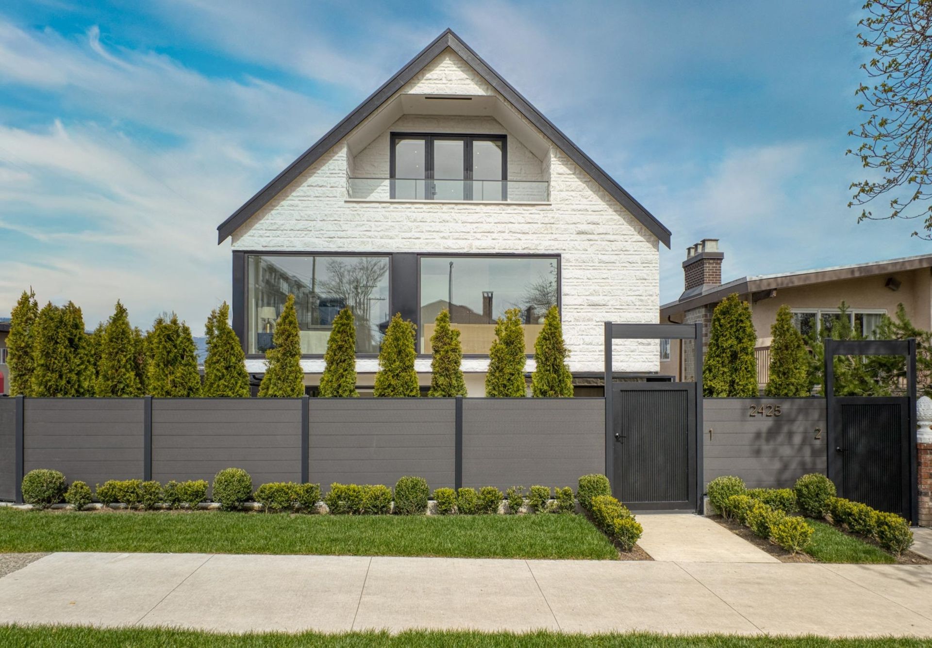 1 - 2425 Kitchener Street, Renfrew VE, Vancouver East 