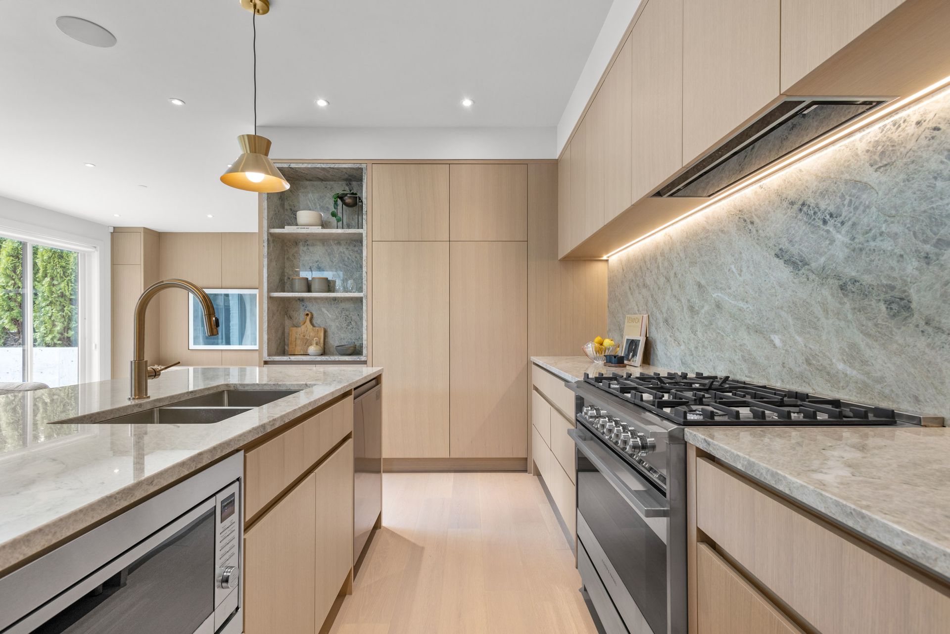 ka11 at 1 - 2425 Kitchener Street, Renfrew VE, Vancouver East