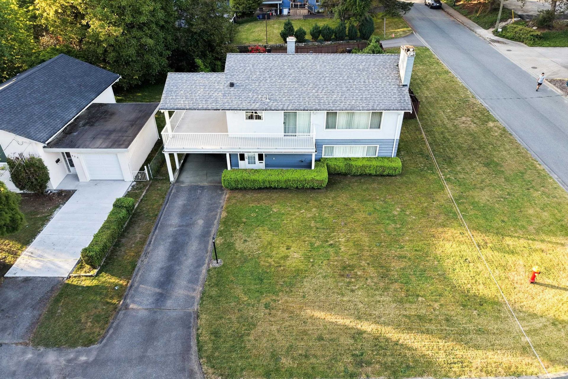 929-grover-avenue-coquitlam-west-coquitlam-04 at 929 Grover Avenue, Coquitlam West, Coquitlam
