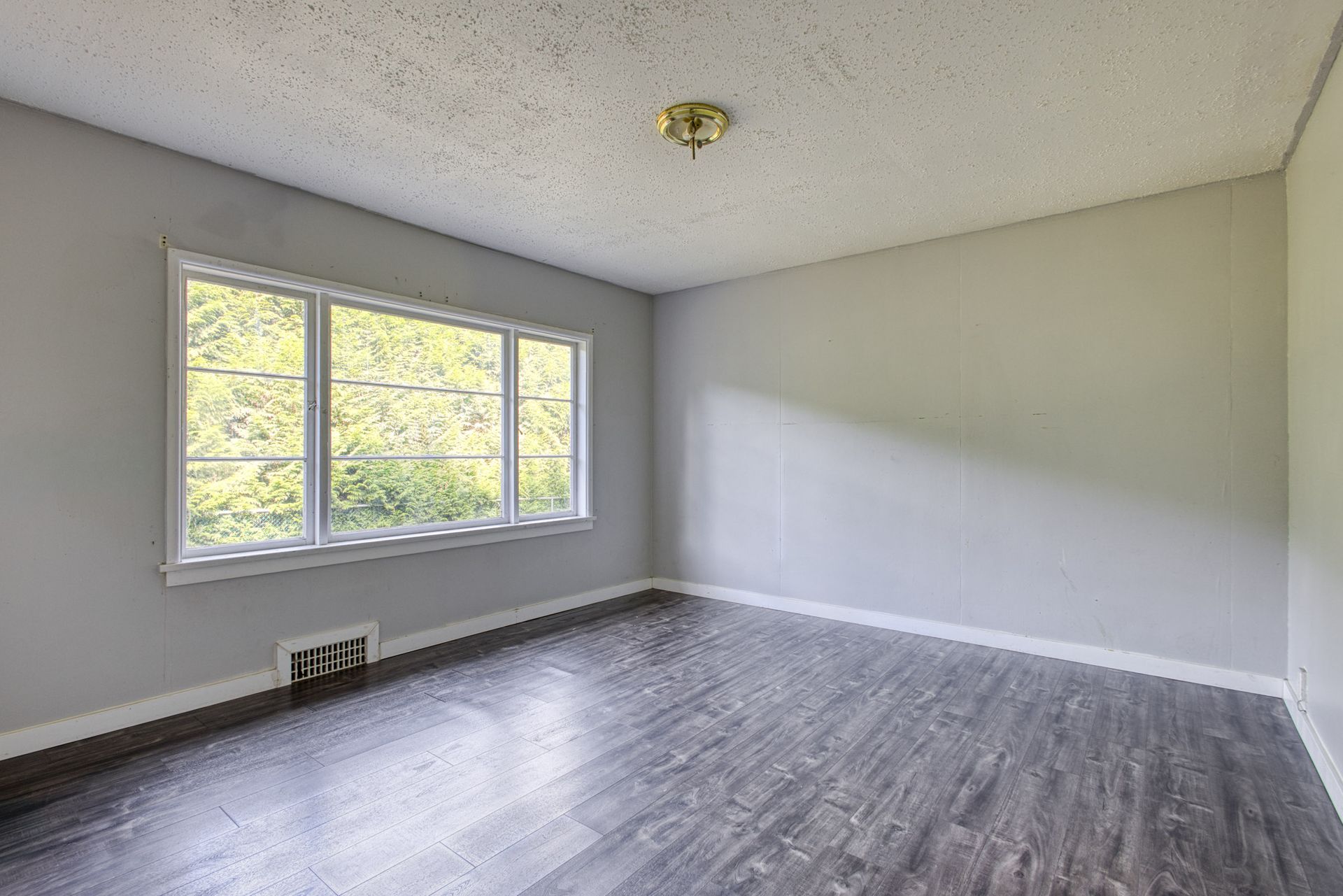 lang_b_3 at 5860 256 Street, Salmon River, Langley