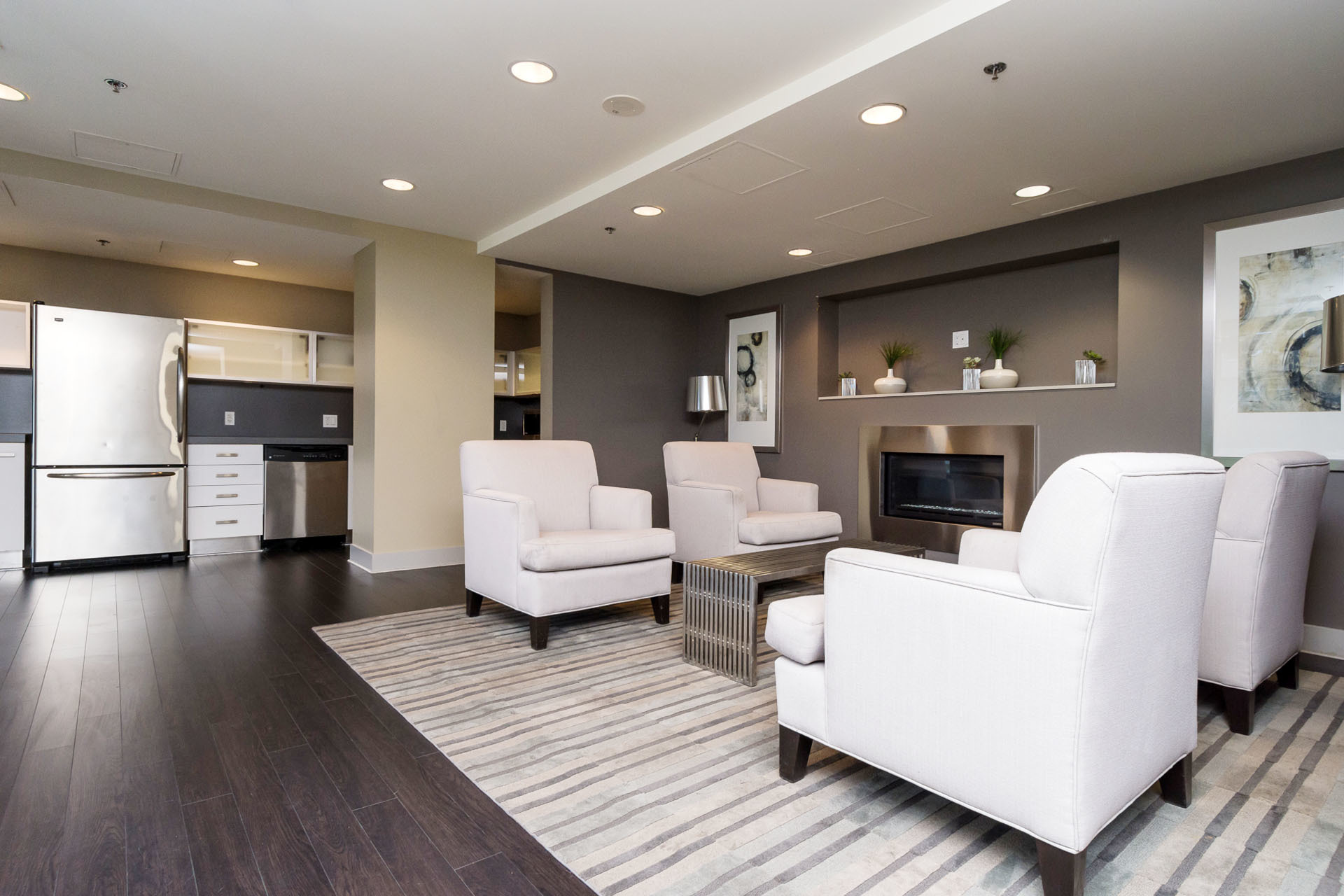 34786_24 at 1210 - 13380 108 Avenue, Whalley, North Surrey
