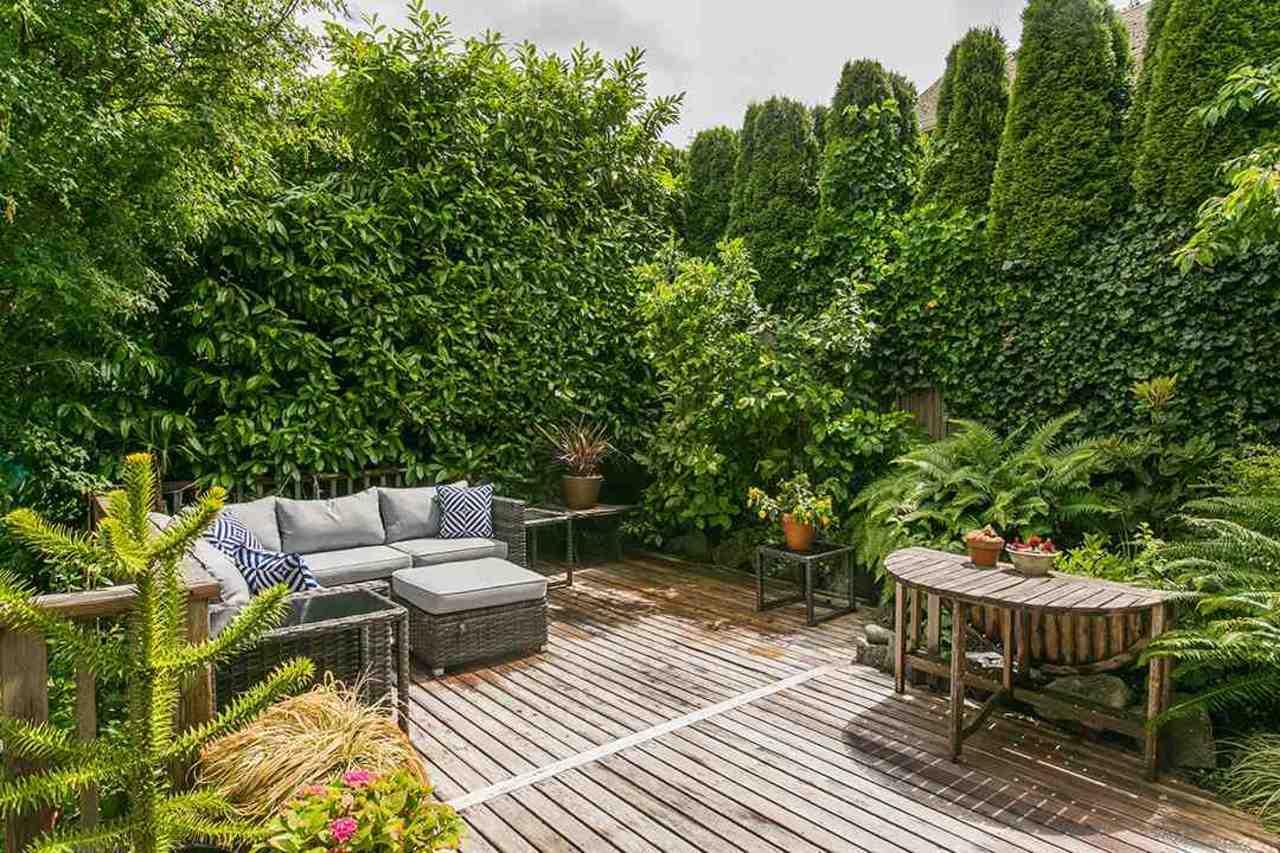 6810-hycroft-road-whytecliff-west-vancouver-03