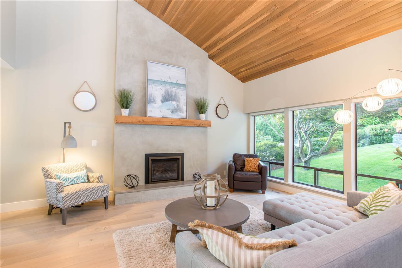 6570-marine-drive-gleneagles-west-vancouver-03-1